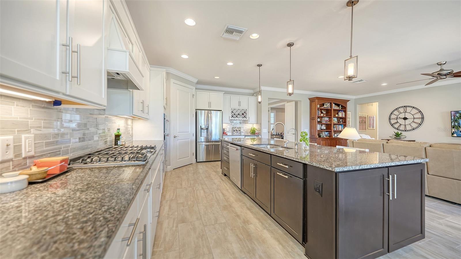 16925 PELHAM PLACE, Bradenton, FL 34202