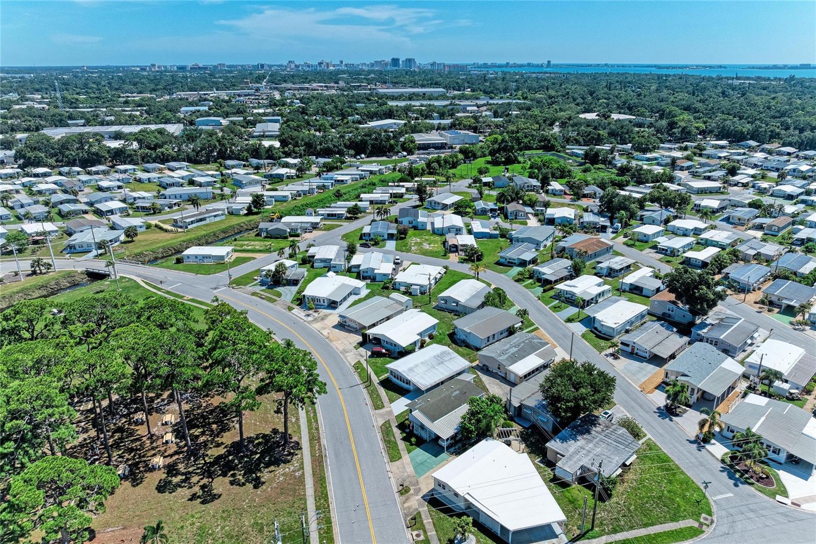 4924 OAKLAND HILLS AVENUE, Sarasota, FL 34234