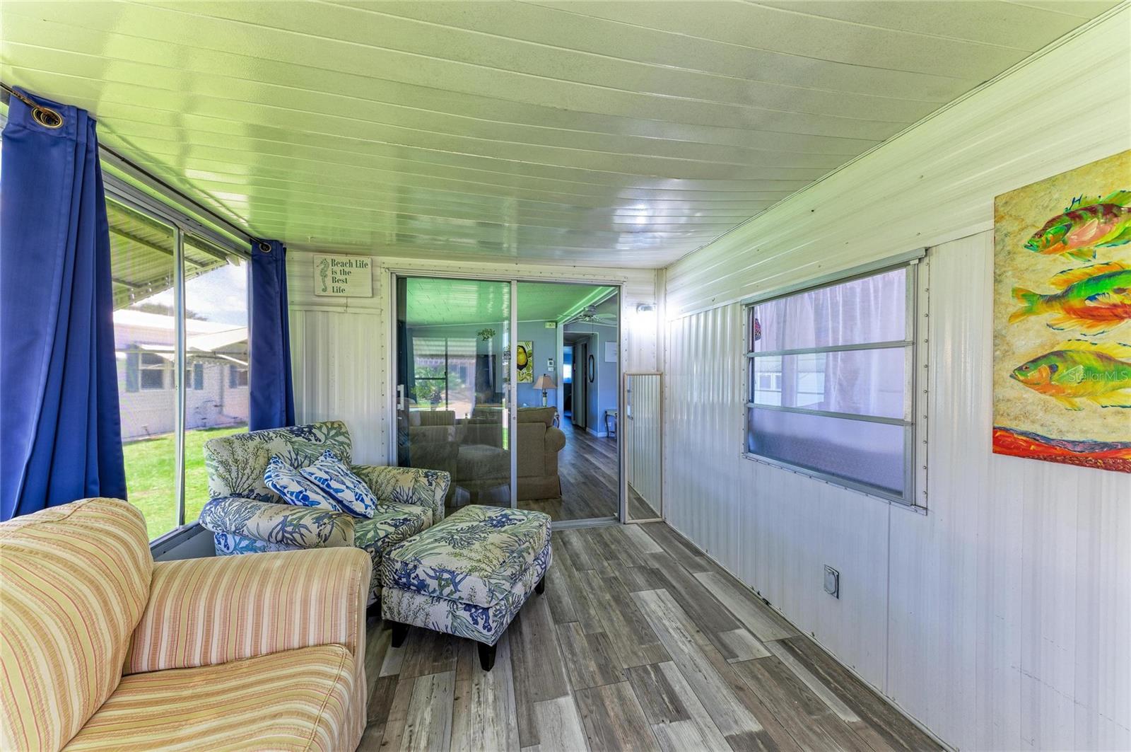 4924 OAKLAND HILLS AVENUE, Sarasota, FL 34234 4924 OAKLAND HILLS AVENUE, Sarasota, FL 34234
