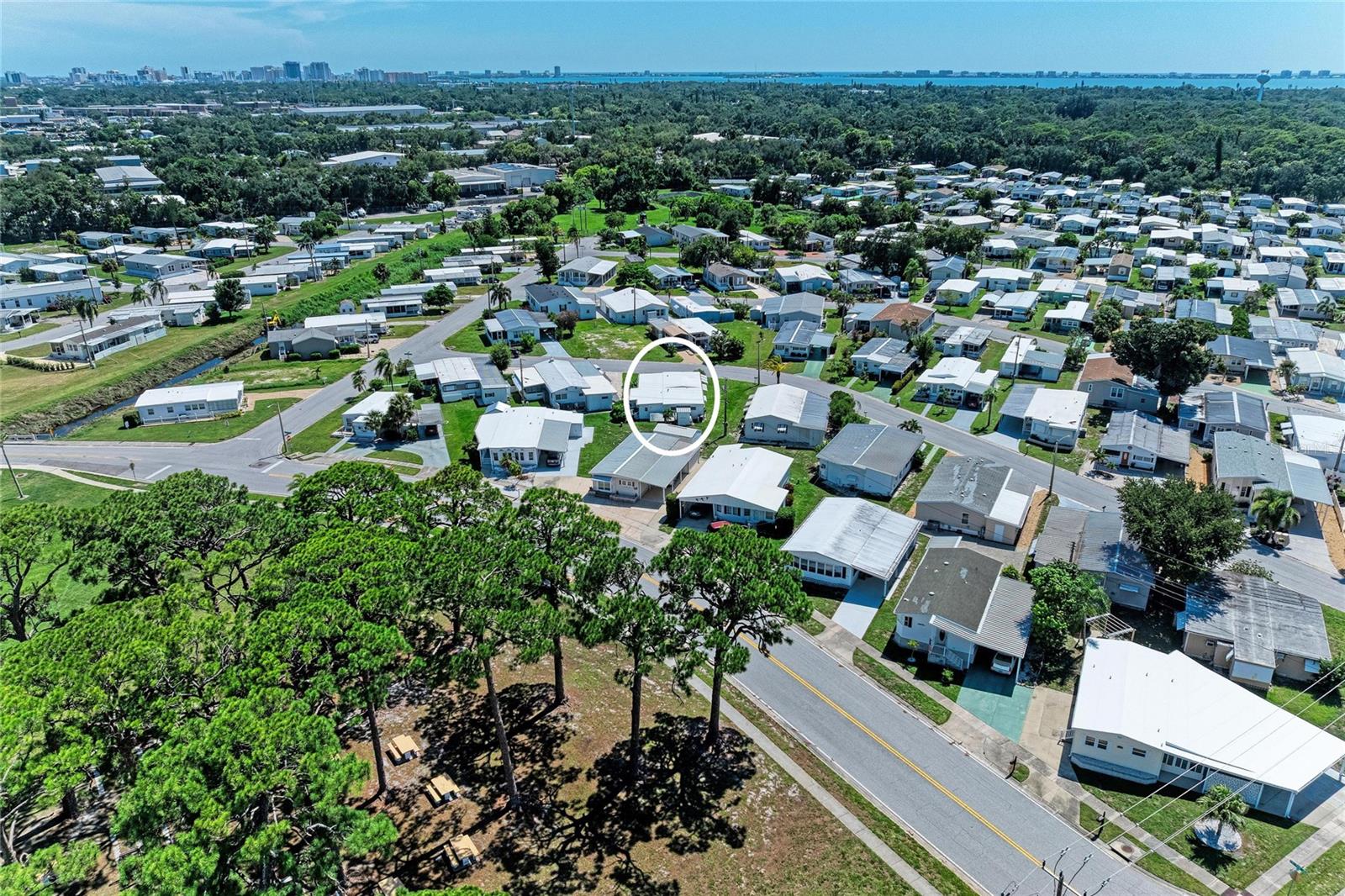 4924 OAKLAND HILLS AVENUE, Sarasota, FL 34234