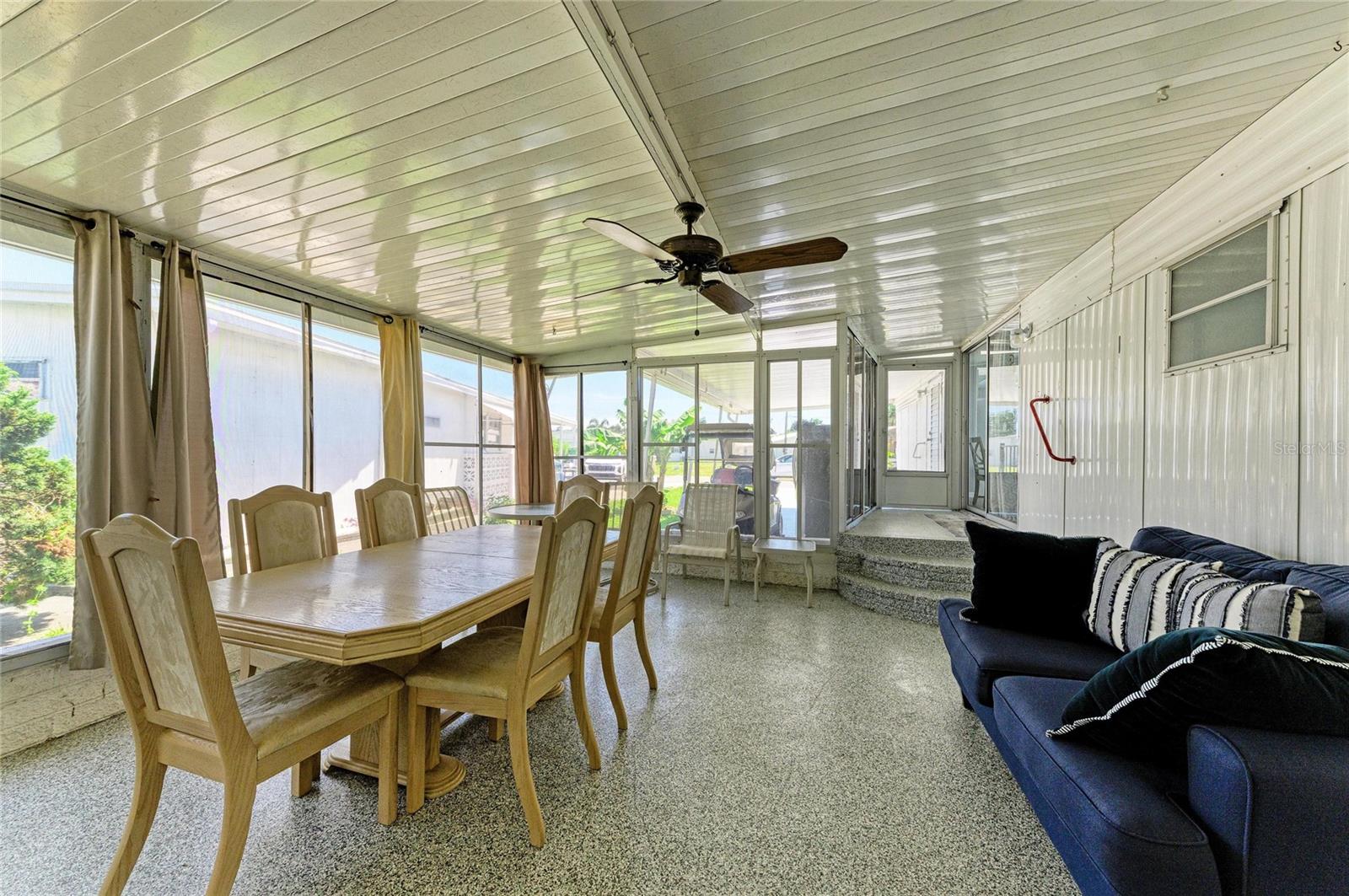 4924 OAKLAND HILLS AVENUE, Sarasota, FL 34234