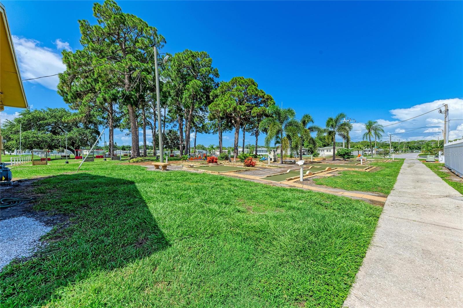 4924 OAKLAND HILLS AVENUE, Sarasota, FL 34234