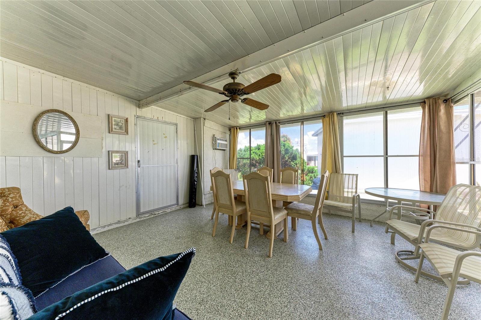 4924 OAKLAND HILLS AVENUE, Sarasota, FL 34234