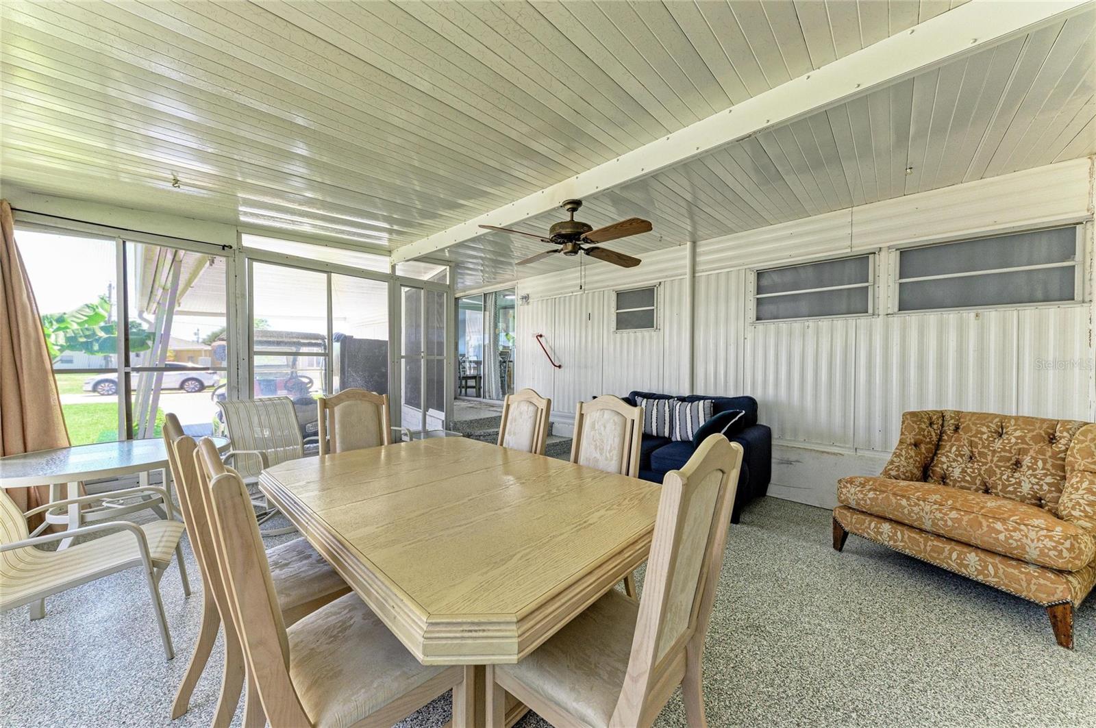 4924 OAKLAND HILLS AVENUE, Sarasota, FL 34234
