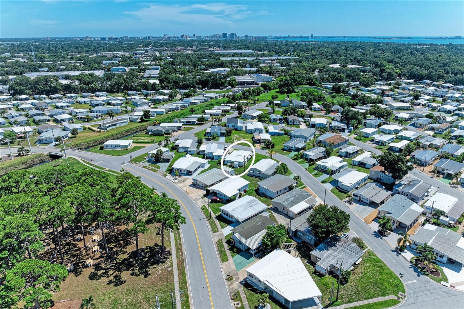 4924 OAKLAND HILLS AVENUE, Sarasota, FL 34234