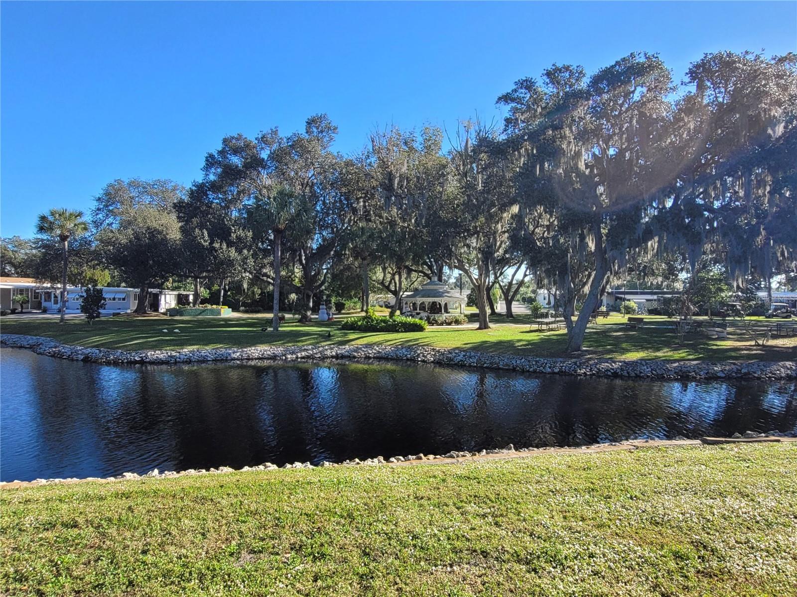 3218 SUMAC TERRACE, Sarasota, FL 34237