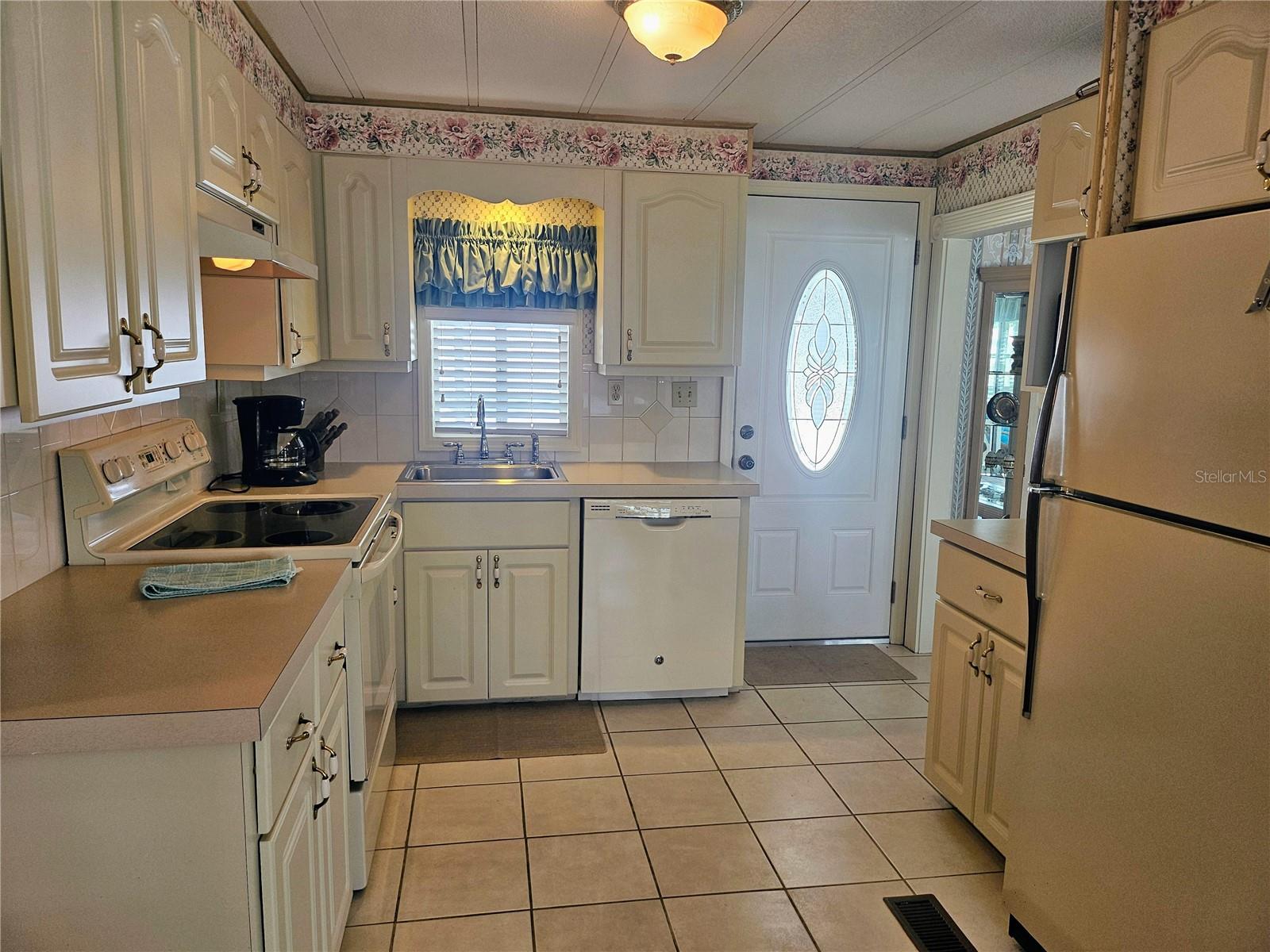 3218 SUMAC TERRACE, Sarasota, FL 34237