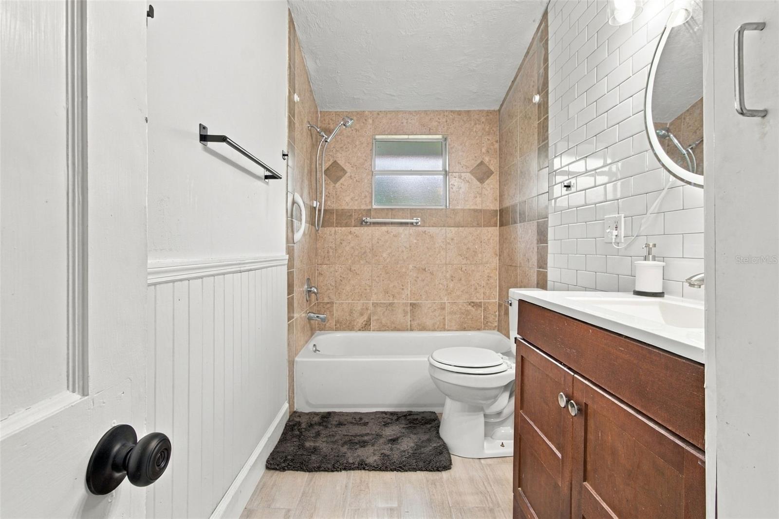 2115 55TH AVENUE E, Bradenton, FL 34203
