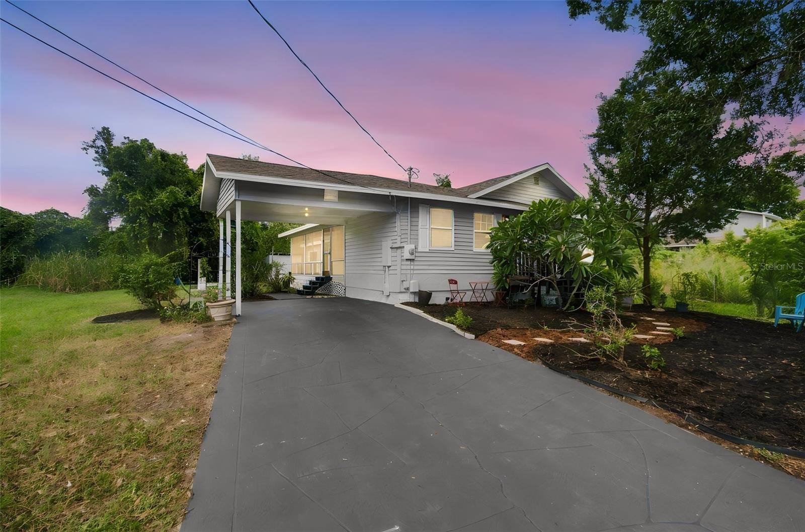 2115 55TH AVENUE E, Bradenton, FL 34203 2115 55TH AVENUE E, Bradenton, FL 34203