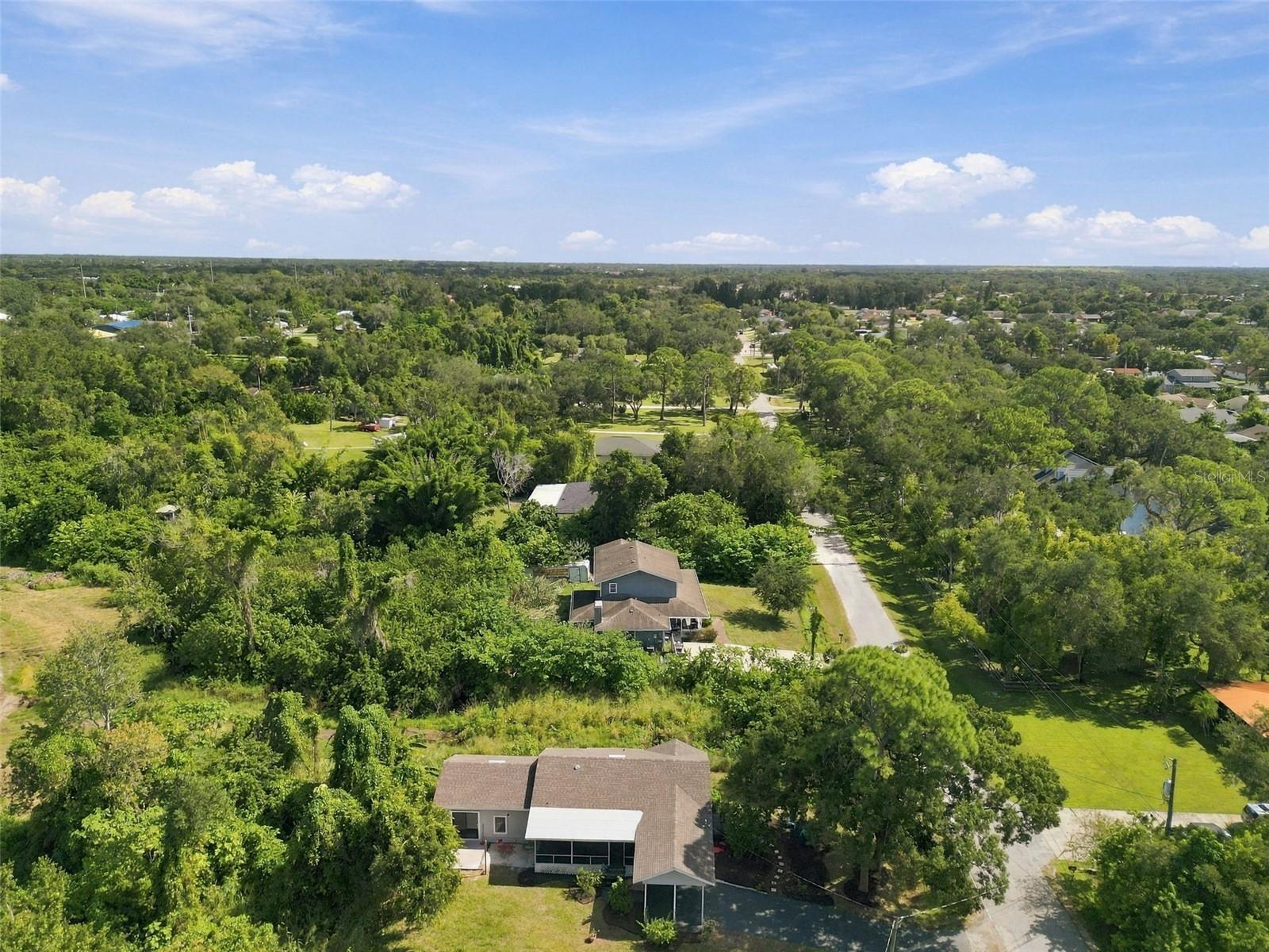 2115 55TH AVENUE E, Bradenton, FL 34203
