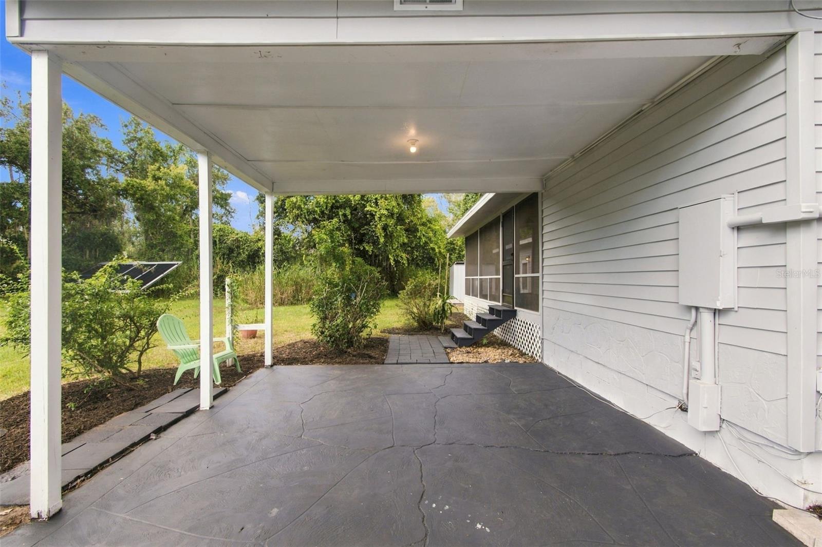 2115 55TH AVENUE E, Bradenton, FL 34203