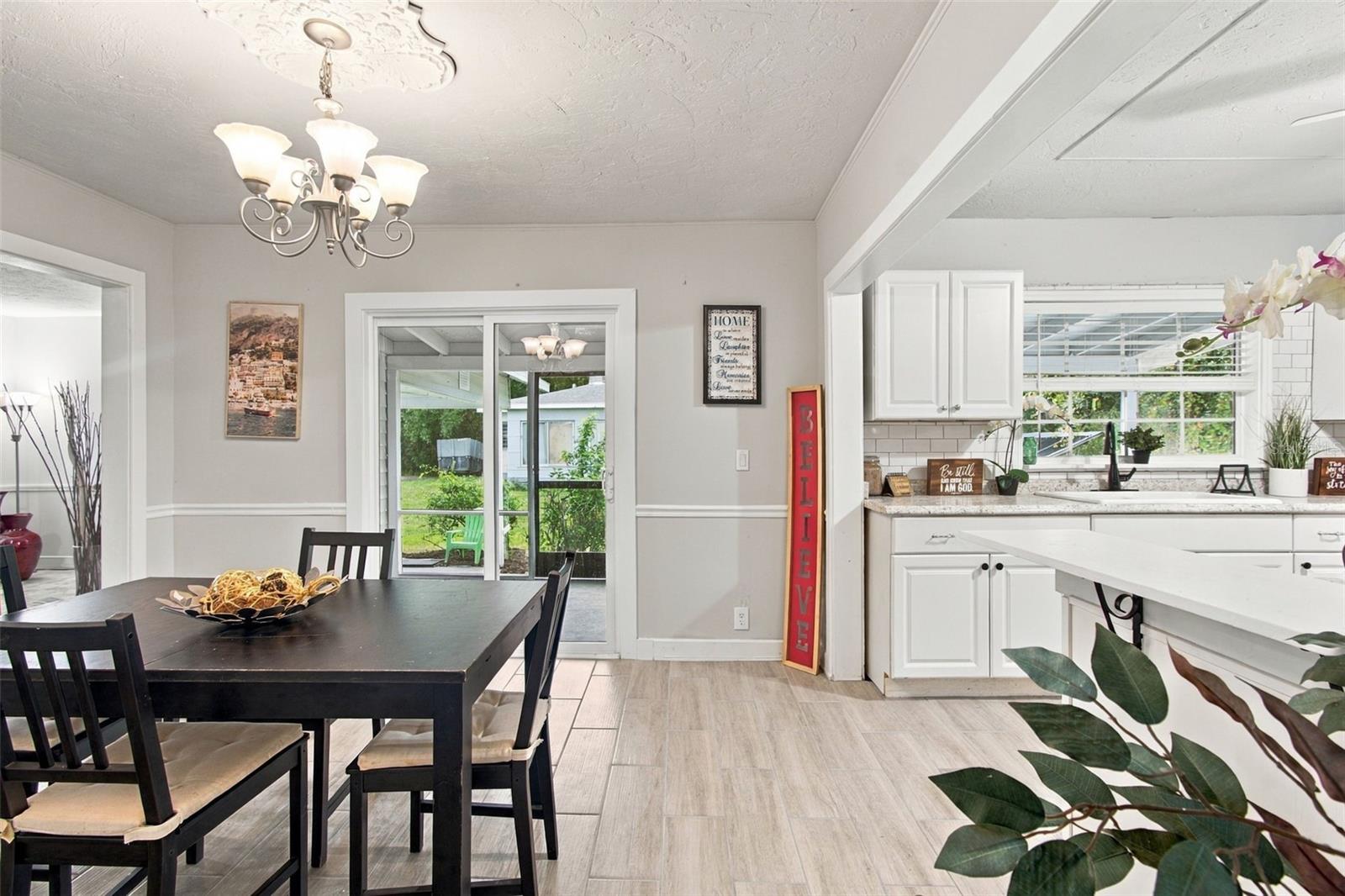 2115 55TH AVENUE E, Bradenton, FL 34203