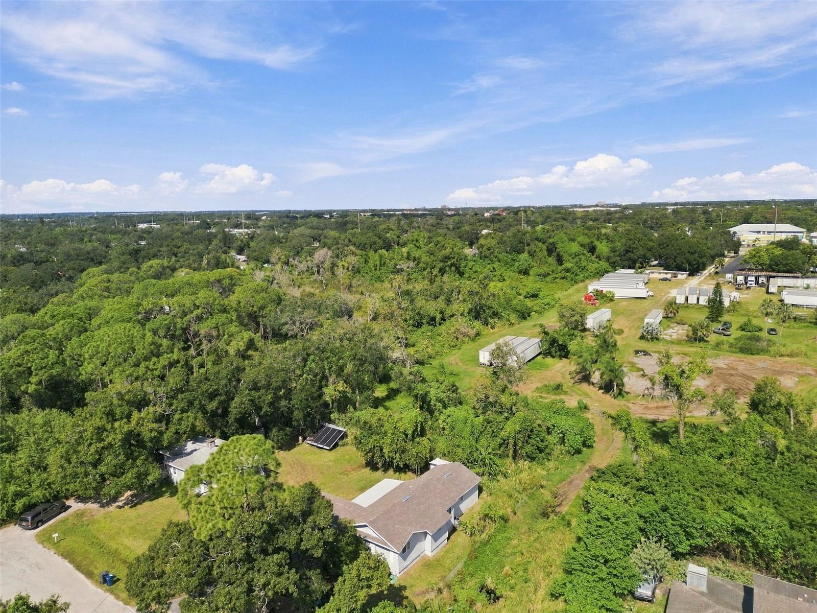 2115 55TH AVENUE E, Bradenton, FL 34203