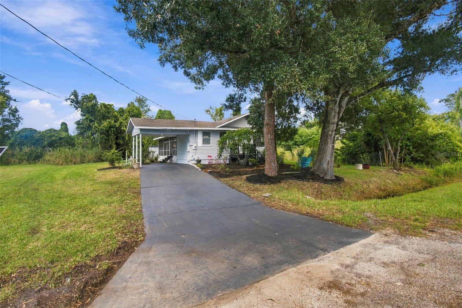 2115 55TH AVENUE E, Bradenton, FL 34203