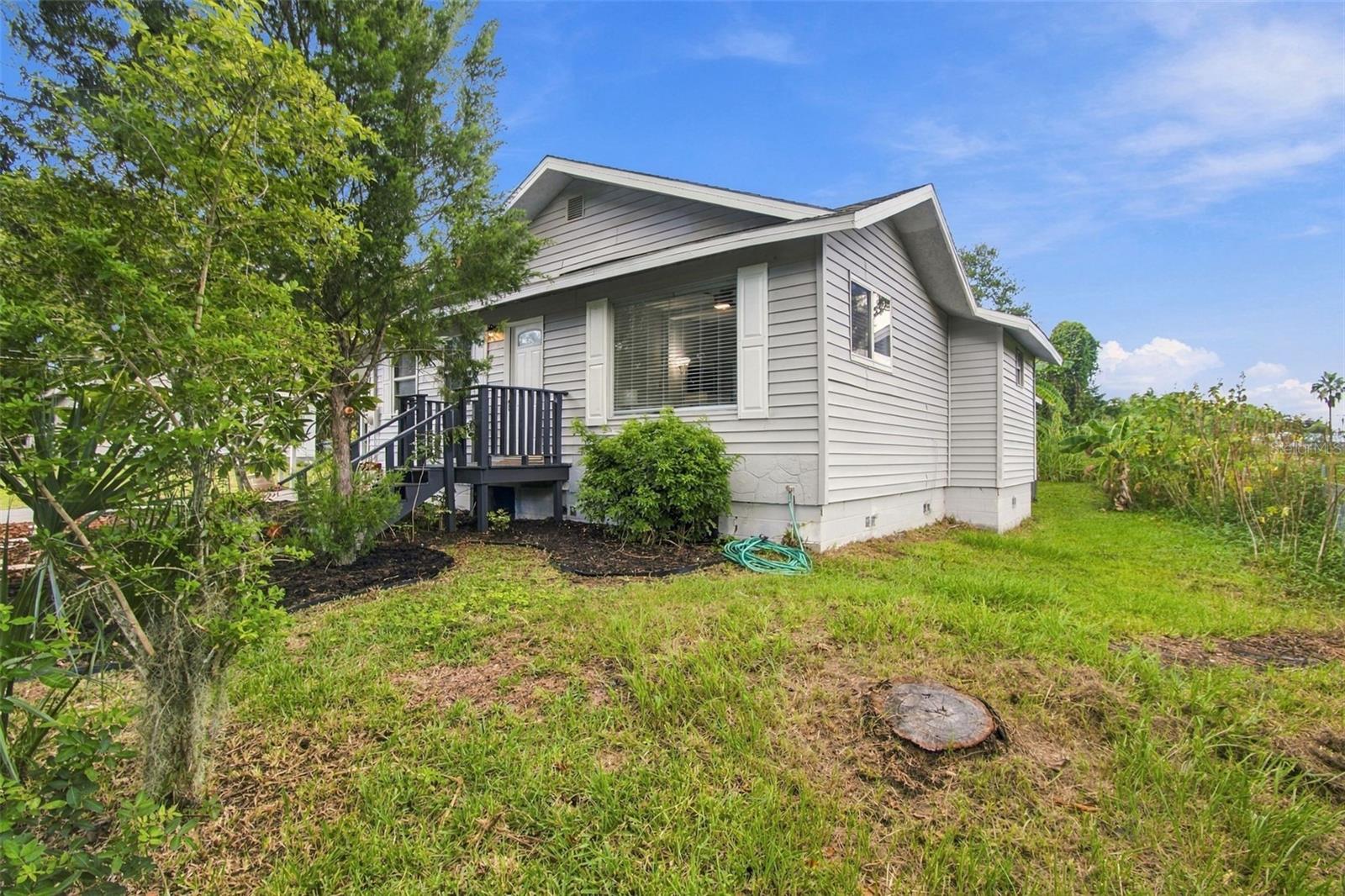 2115 55TH AVENUE E, Bradenton, FL 34203
