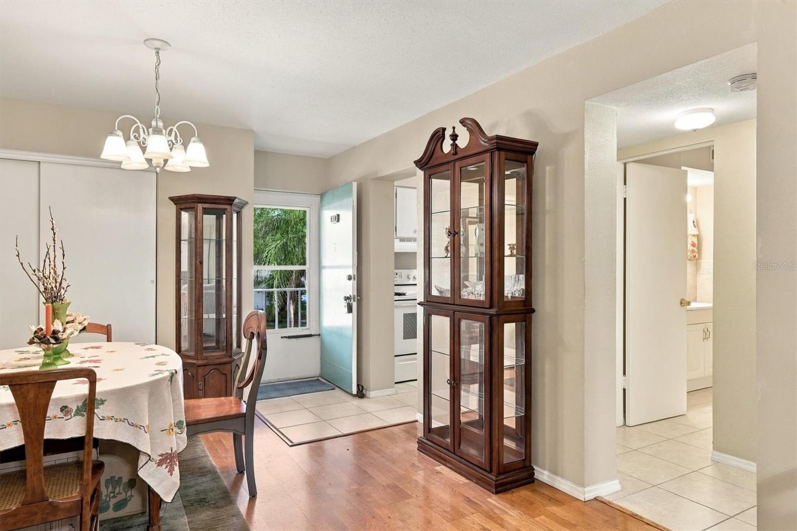 light and bright entry