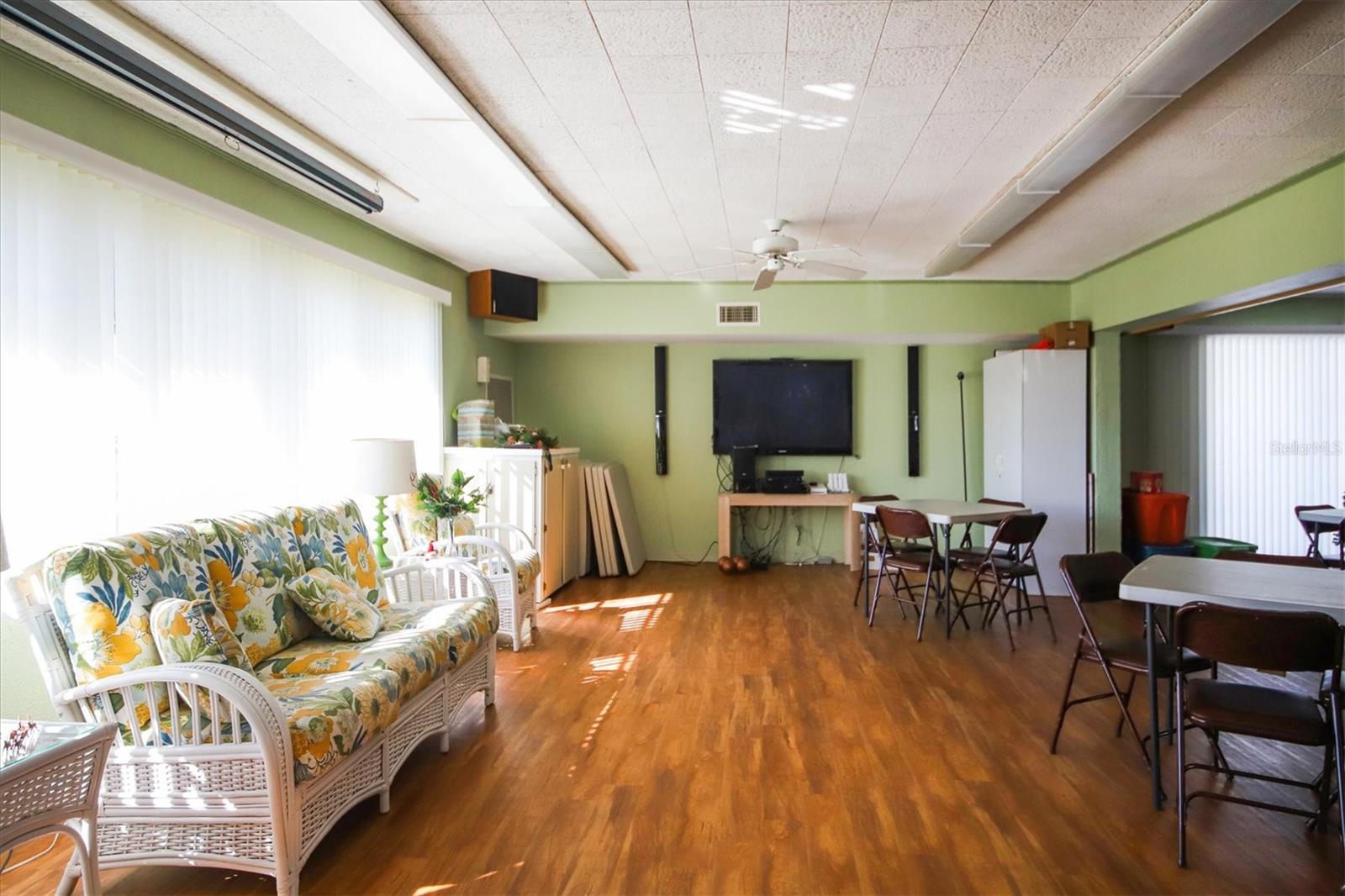 3950 ROXANE BOULEVARD, #3B, Sarasota, FL 34235