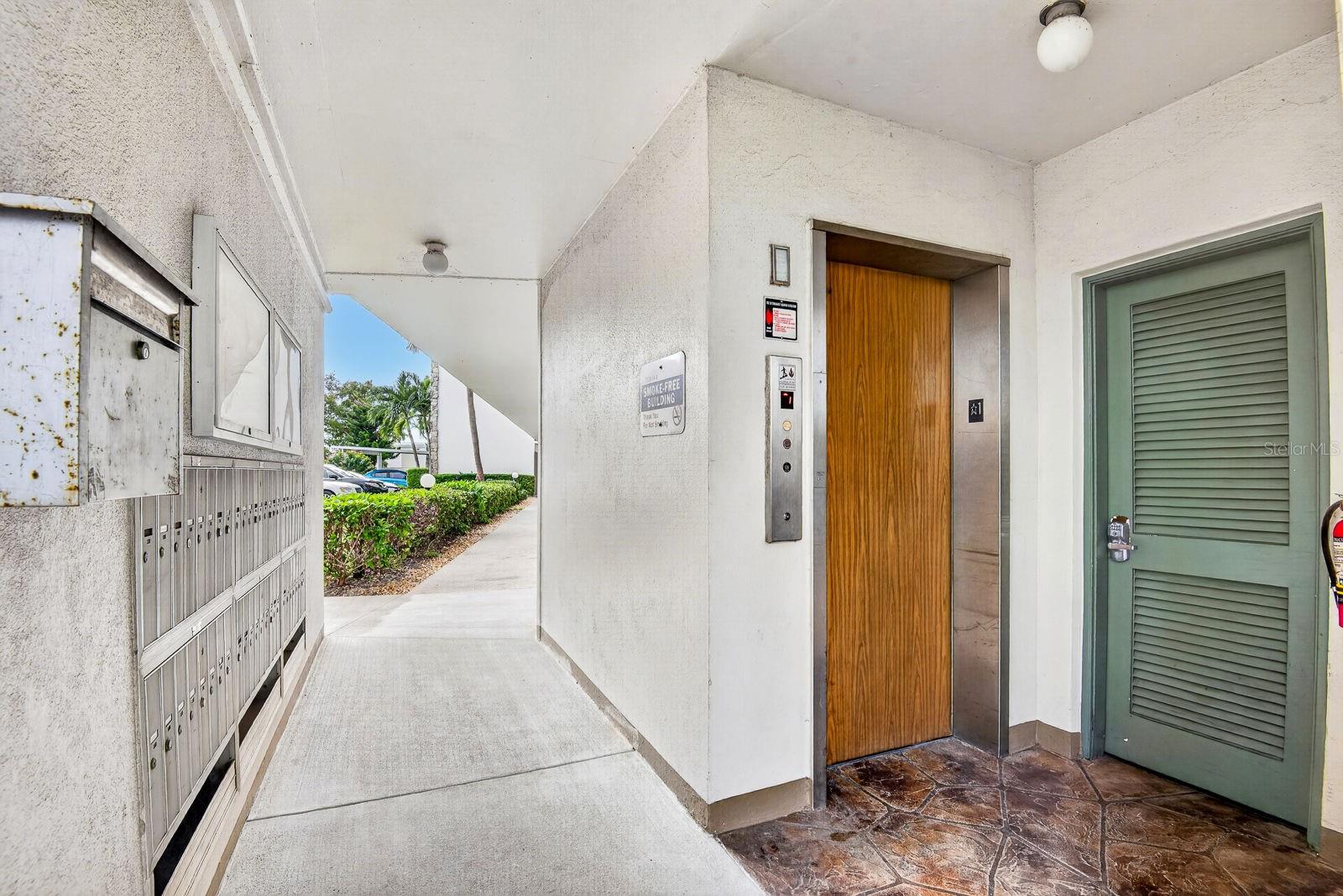 4440 IRONWOOD CIRCLE, #206D, Bradenton, FL 34209