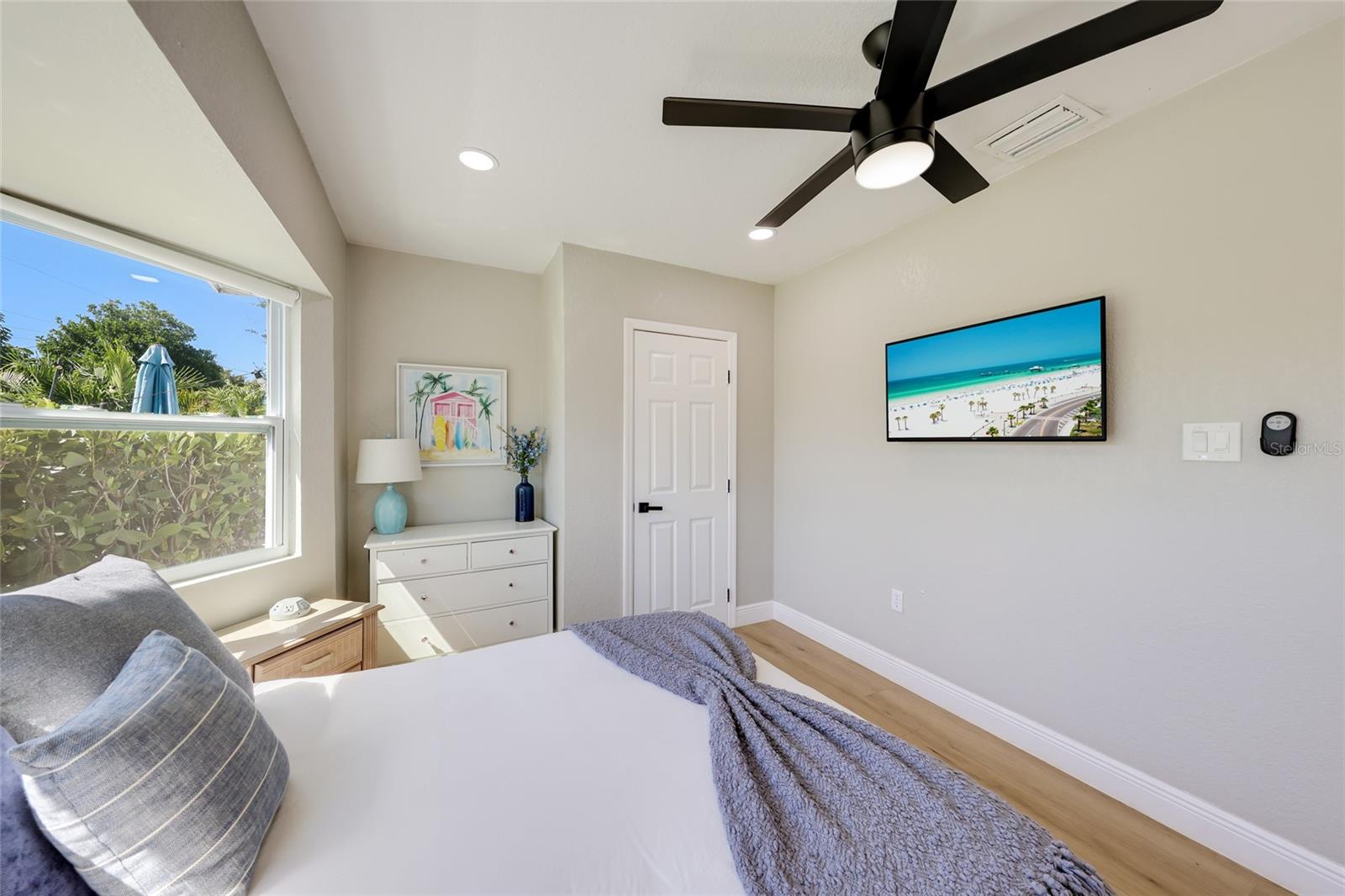 6311 1ST AVENUE W, Bradenton, FL 34209