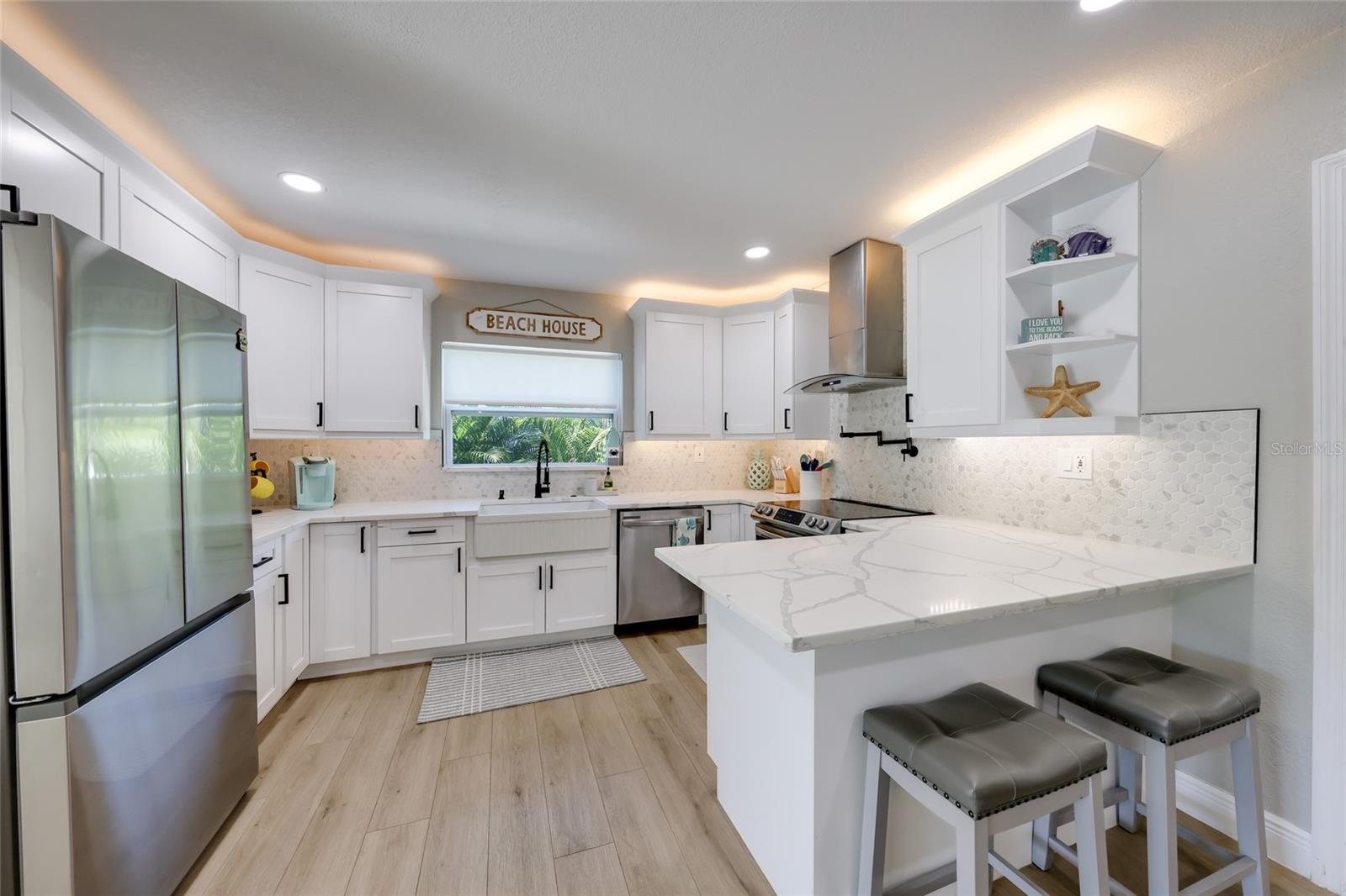 6311 1ST AVENUE W, Bradenton, FL 34209