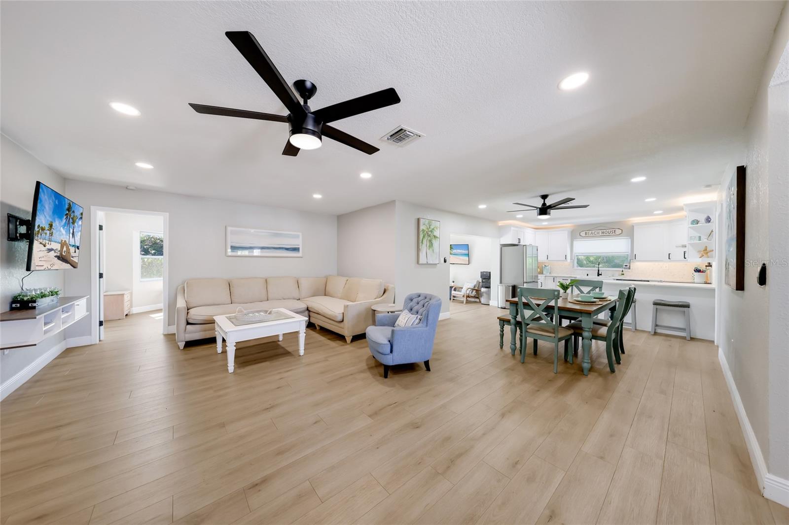 6311 1ST AVENUE W, Bradenton, FL 34209