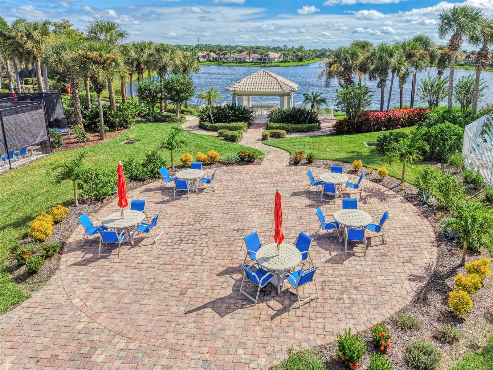 5882 BENEVENTO DRIVE, Sarasota, FL 34238