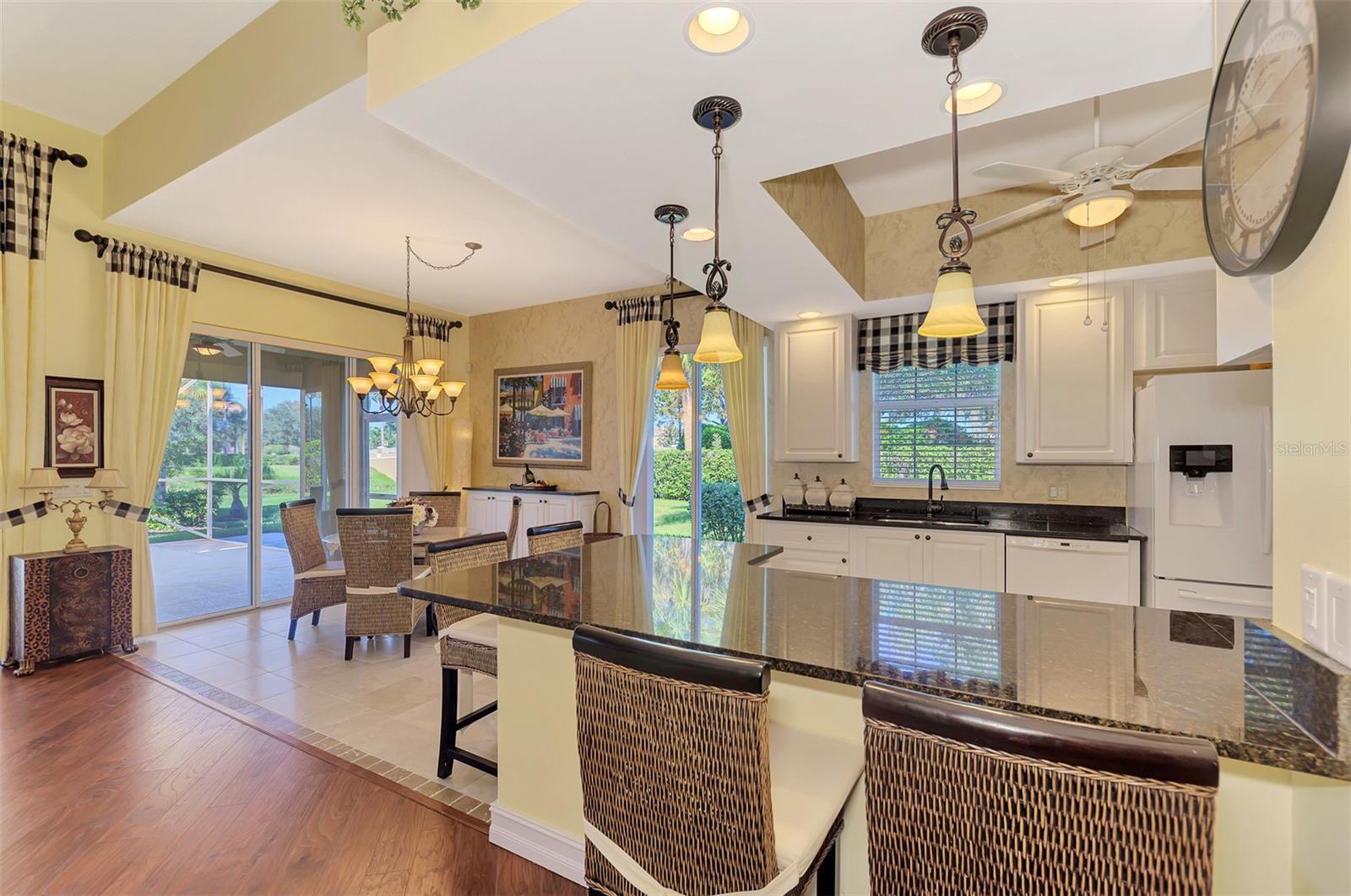 5882 BENEVENTO DRIVE, Sarasota, FL 34238