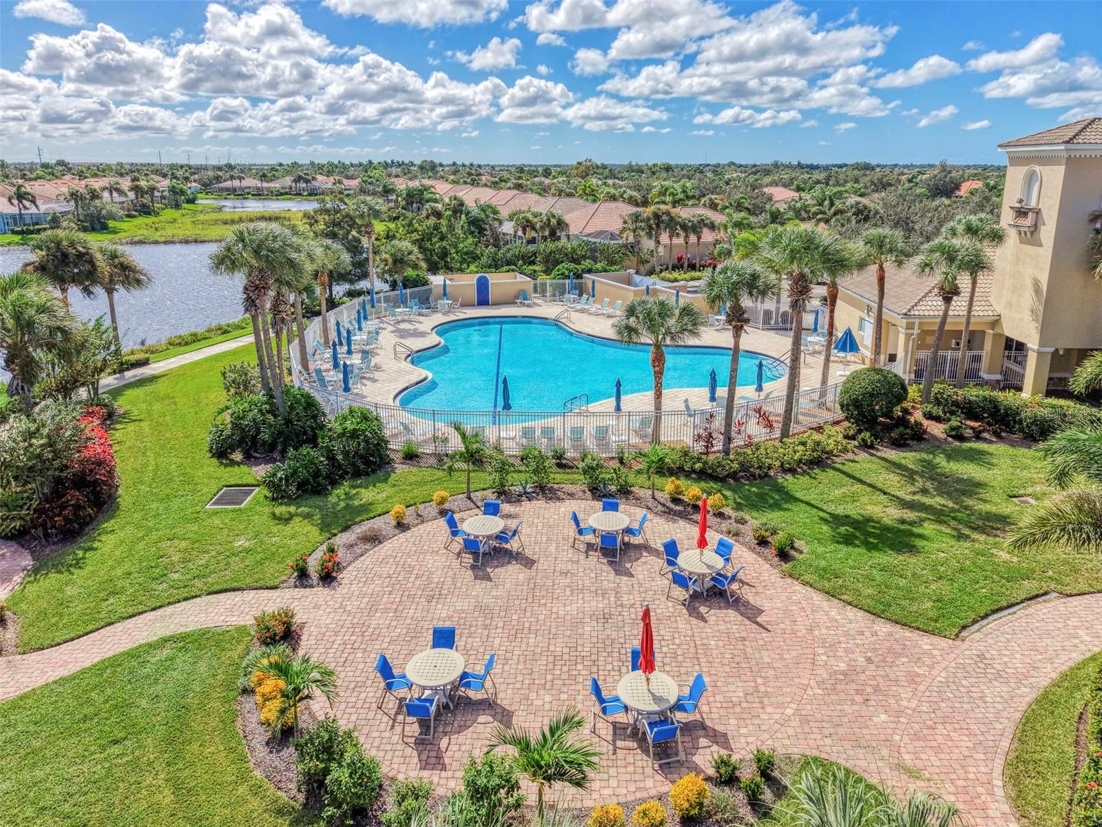5882 BENEVENTO DRIVE, Sarasota, FL 34238