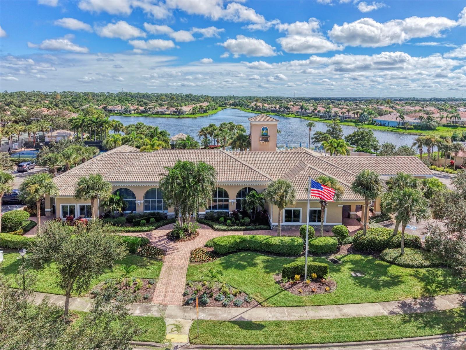 5882 BENEVENTO DRIVE, Sarasota, FL 34238