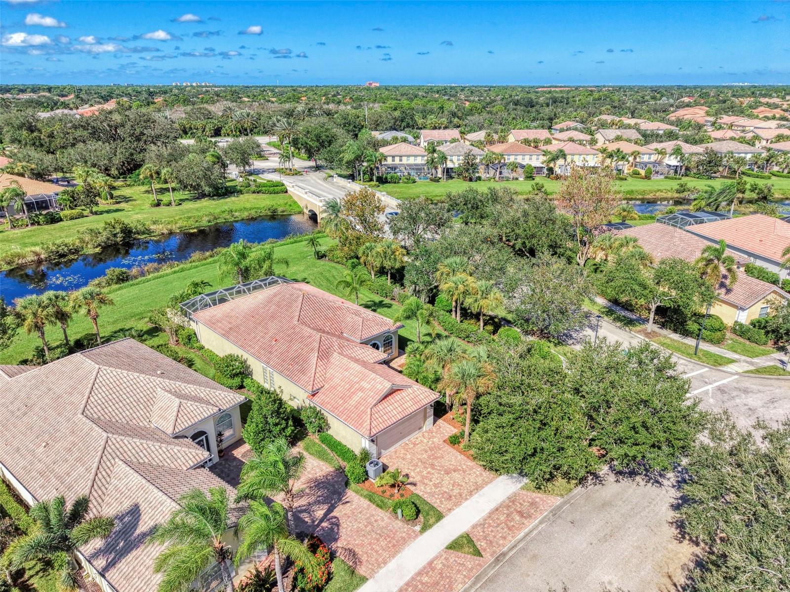 5882 BENEVENTO DRIVE, Sarasota, FL 34238