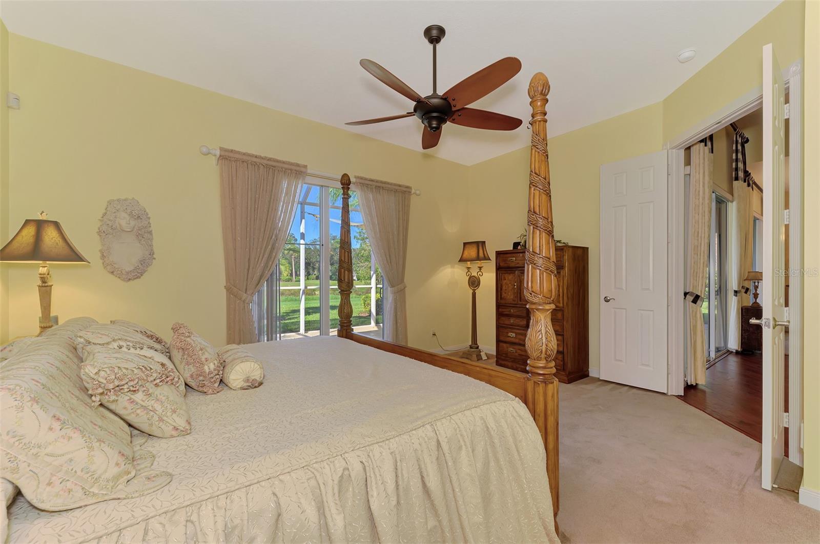 5882 BENEVENTO DRIVE, Sarasota, FL 34238