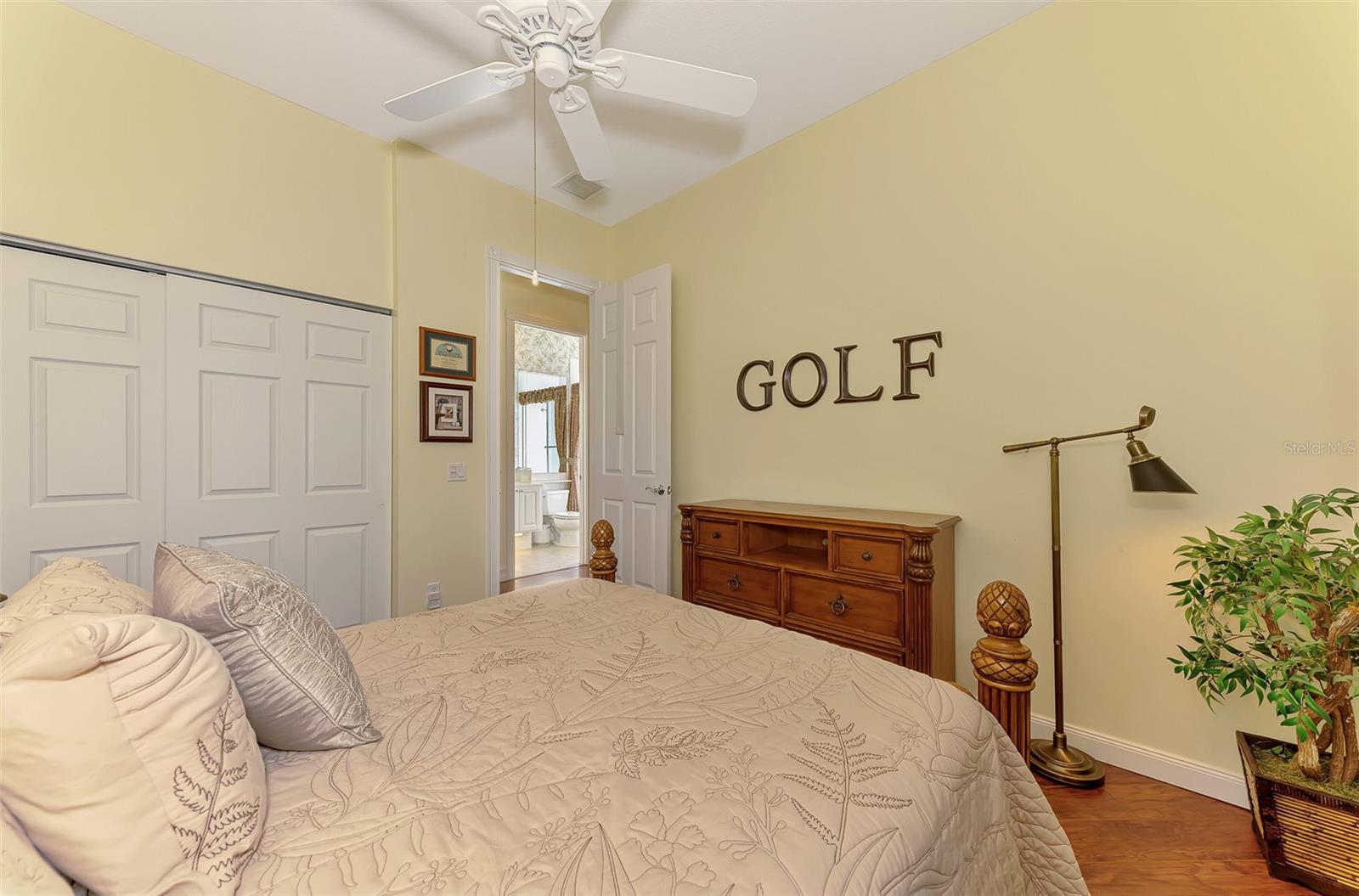 5882 BENEVENTO DRIVE, Sarasota, FL 34238