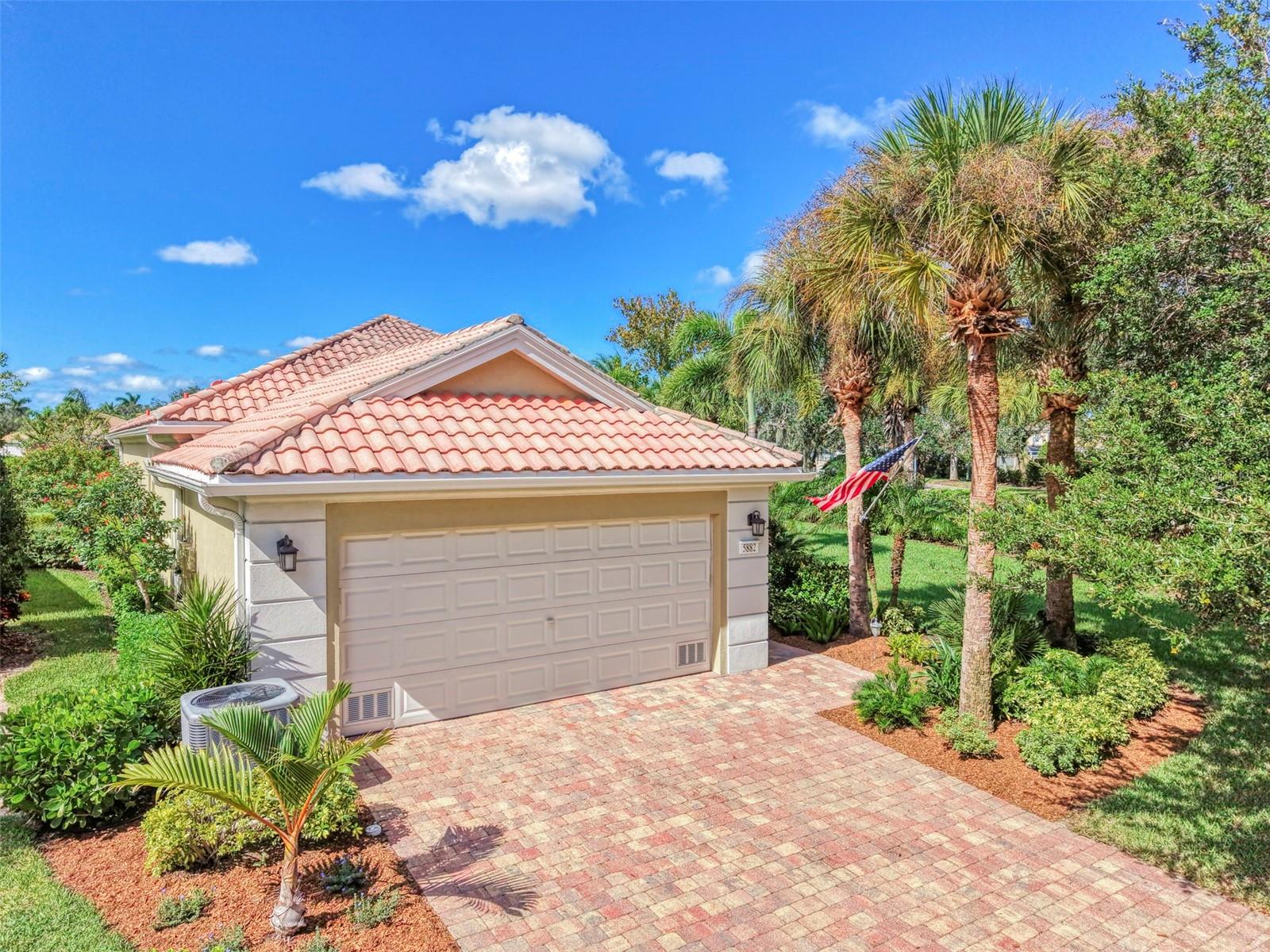 5882 BENEVENTO DRIVE, Sarasota, FL 34238
