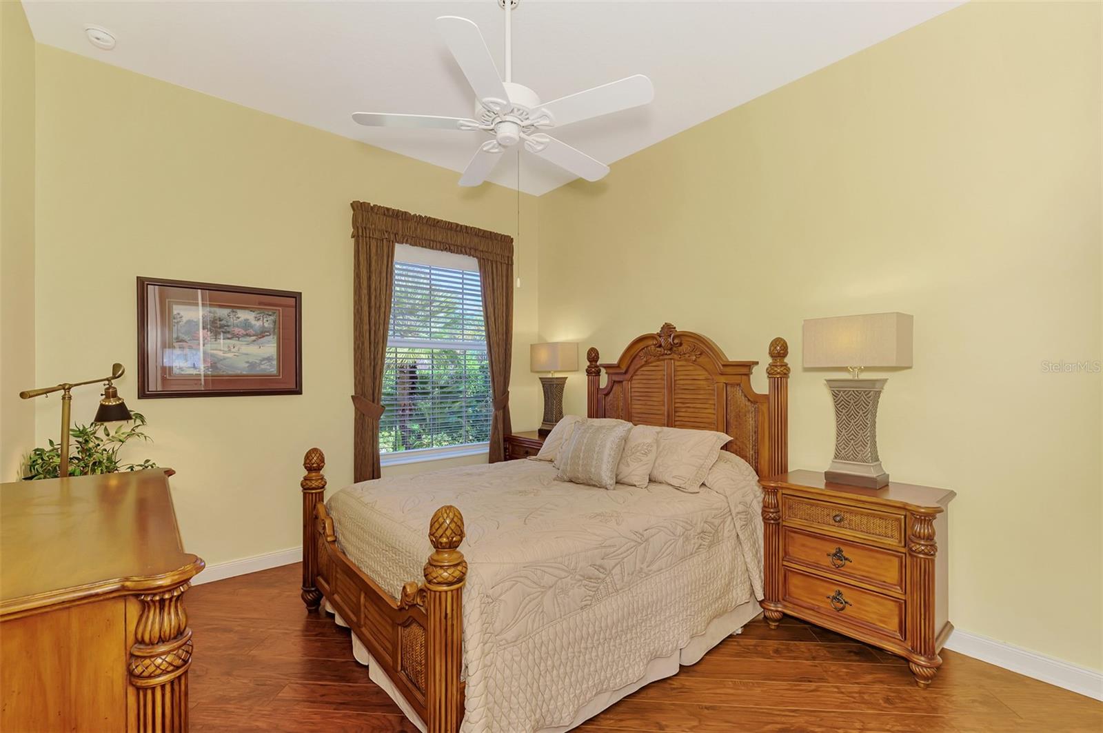 5882 BENEVENTO DRIVE, Sarasota, FL 34238
