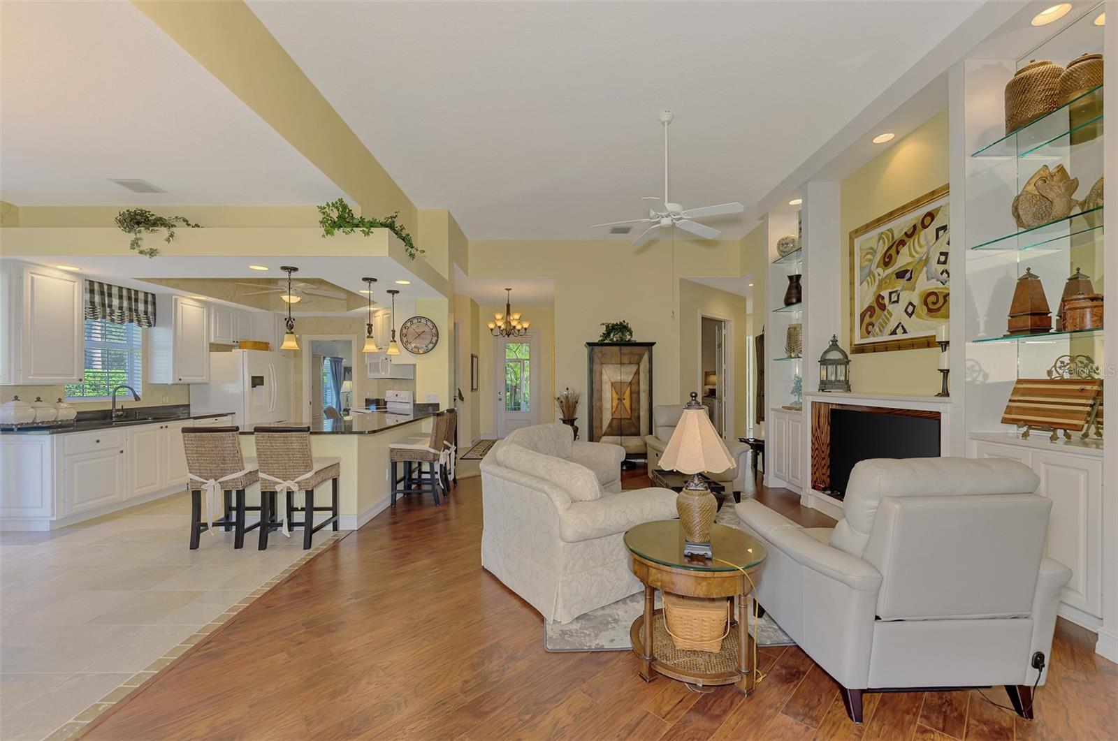 5882 BENEVENTO DRIVE, Sarasota, FL 34238