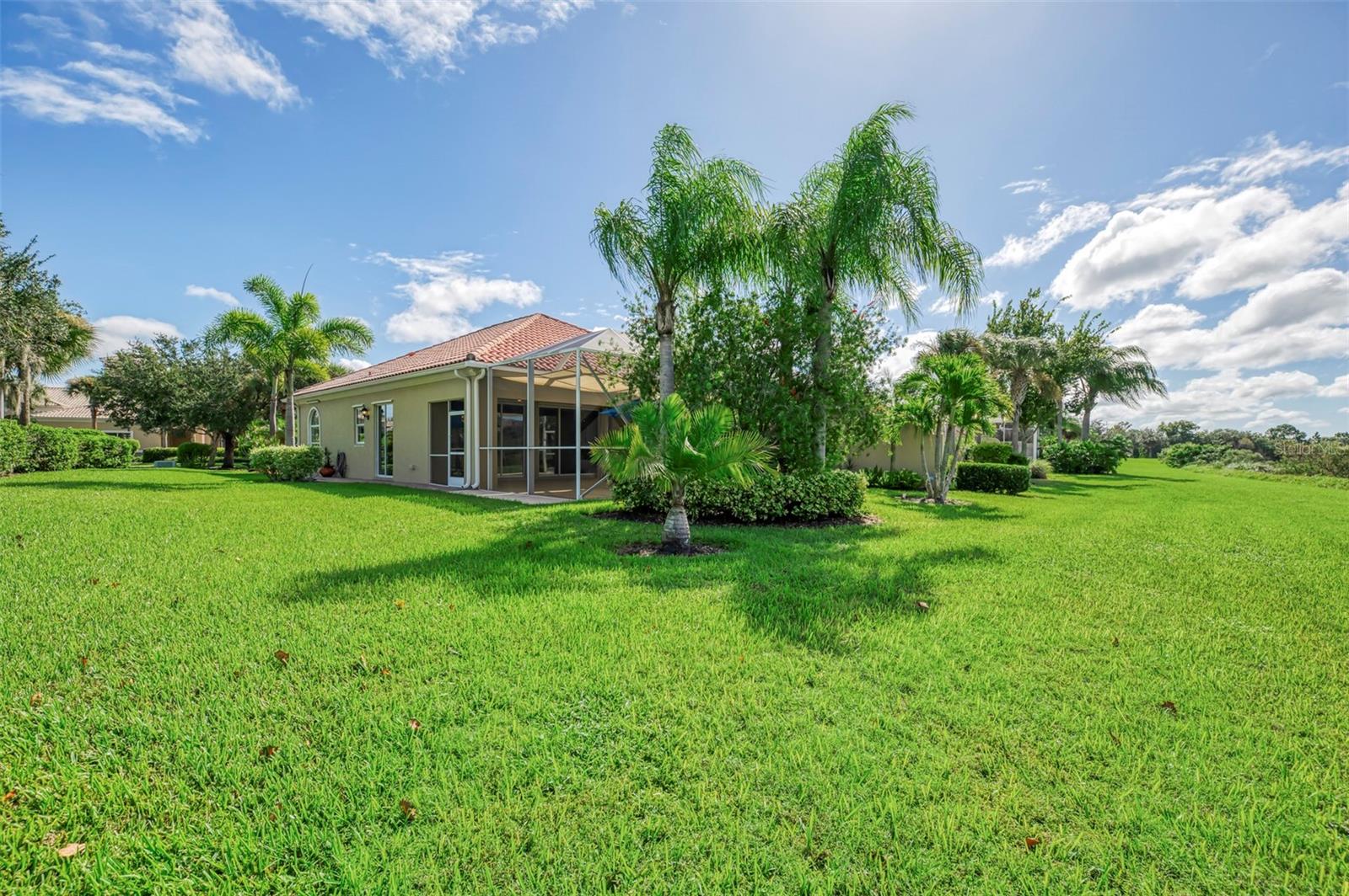 5882 BENEVENTO DRIVE, Sarasota, FL 34238