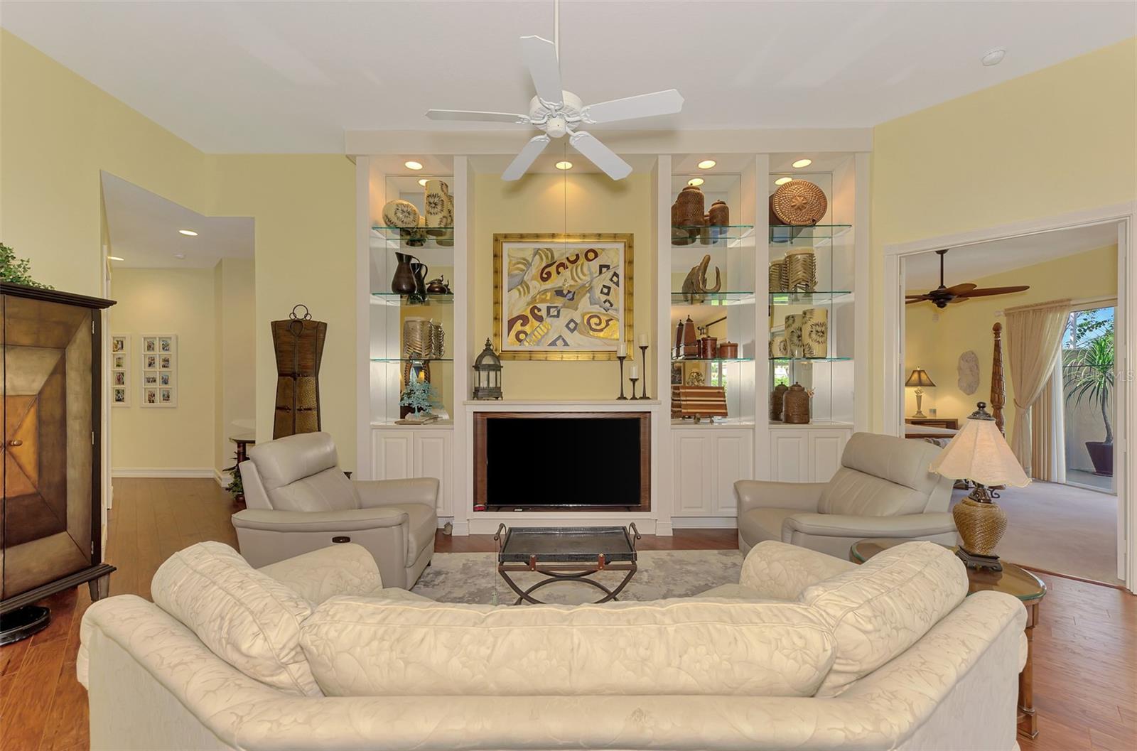 5882 BENEVENTO DRIVE, Sarasota, FL 34238