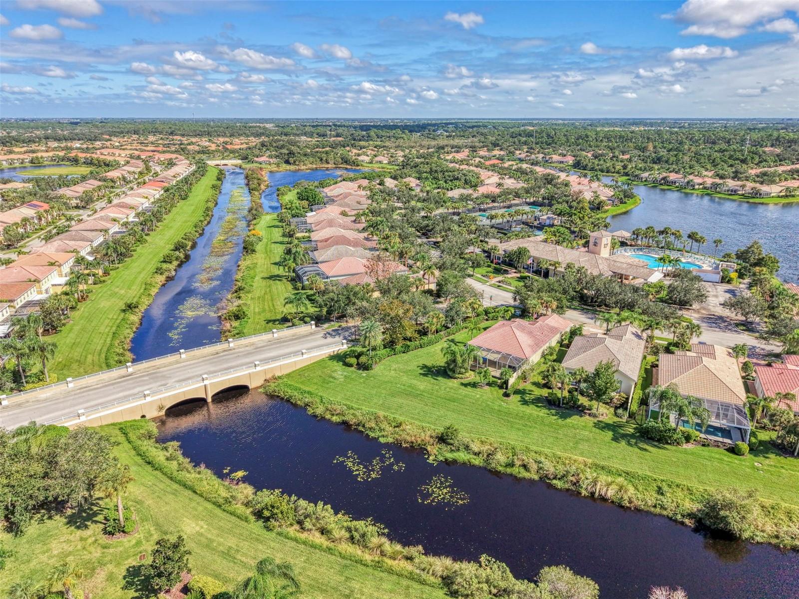 5882 BENEVENTO DRIVE, Sarasota, FL 34238
