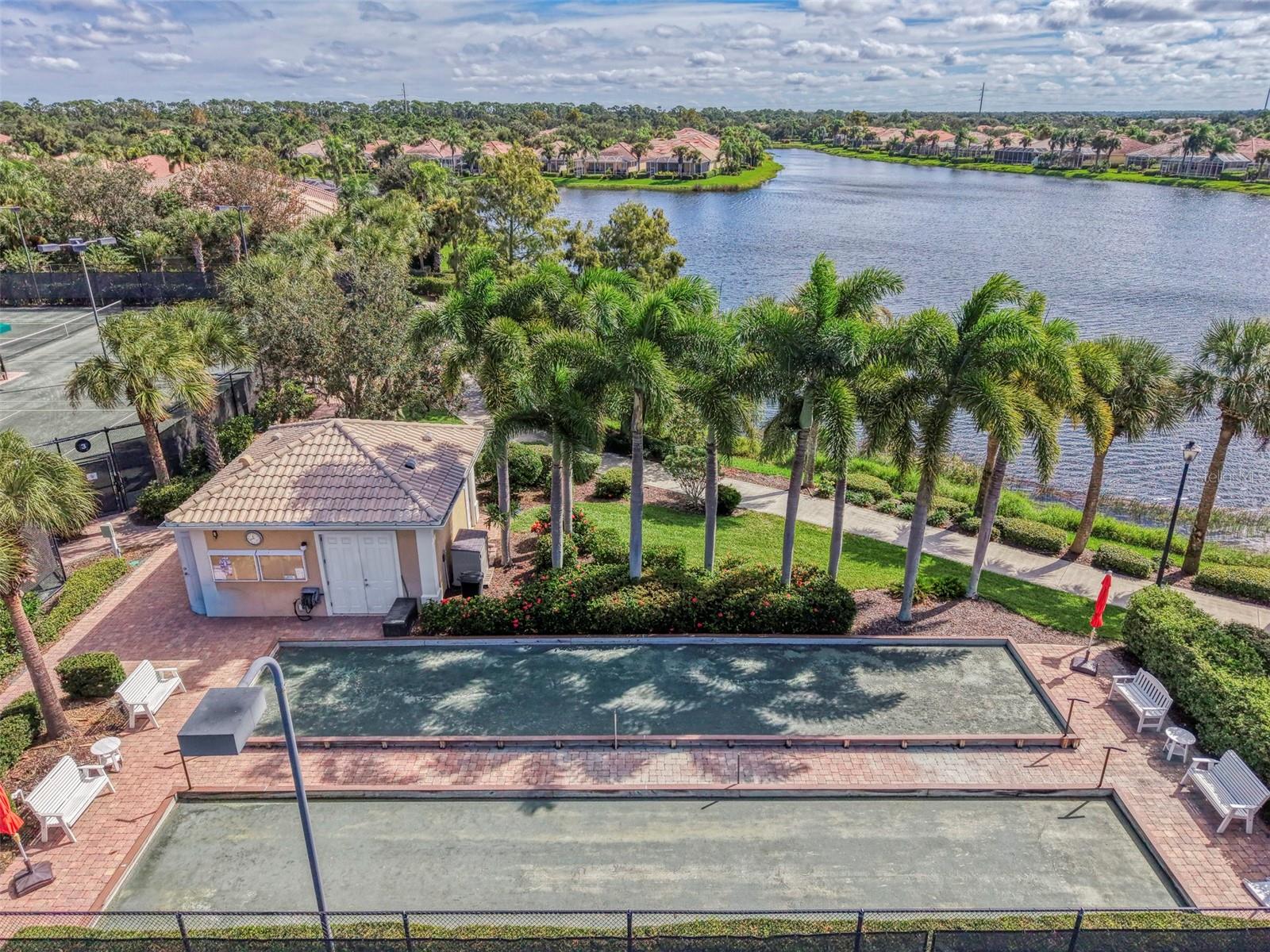 5882 BENEVENTO DRIVE, Sarasota, FL 34238