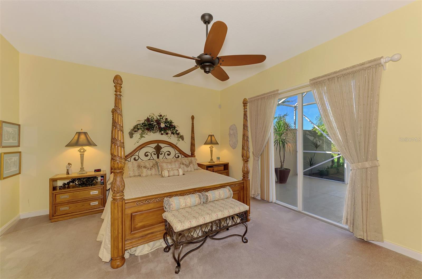 5882 BENEVENTO DRIVE, Sarasota, FL 34238