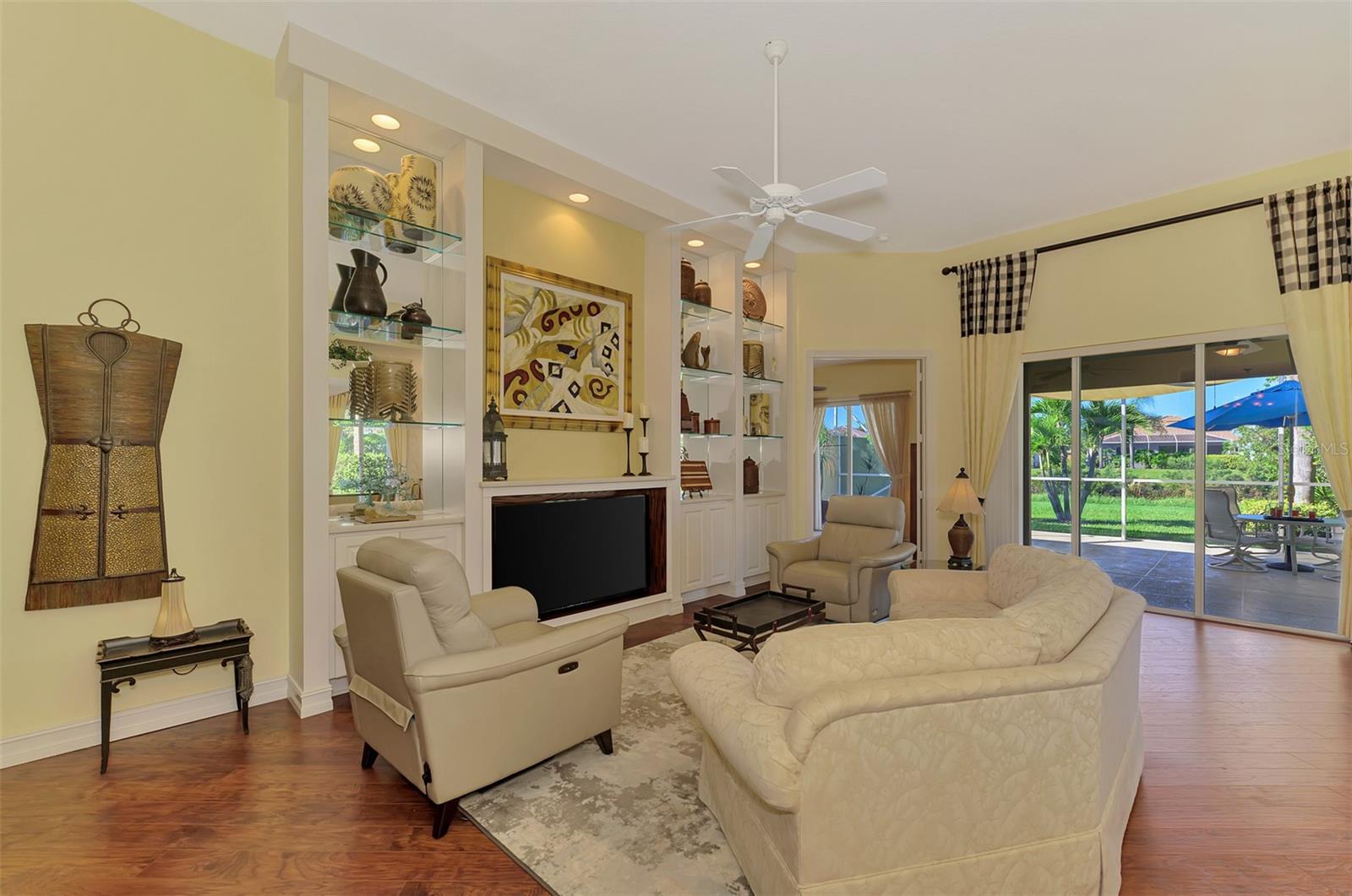 5882 BENEVENTO DRIVE, Sarasota, FL 34238