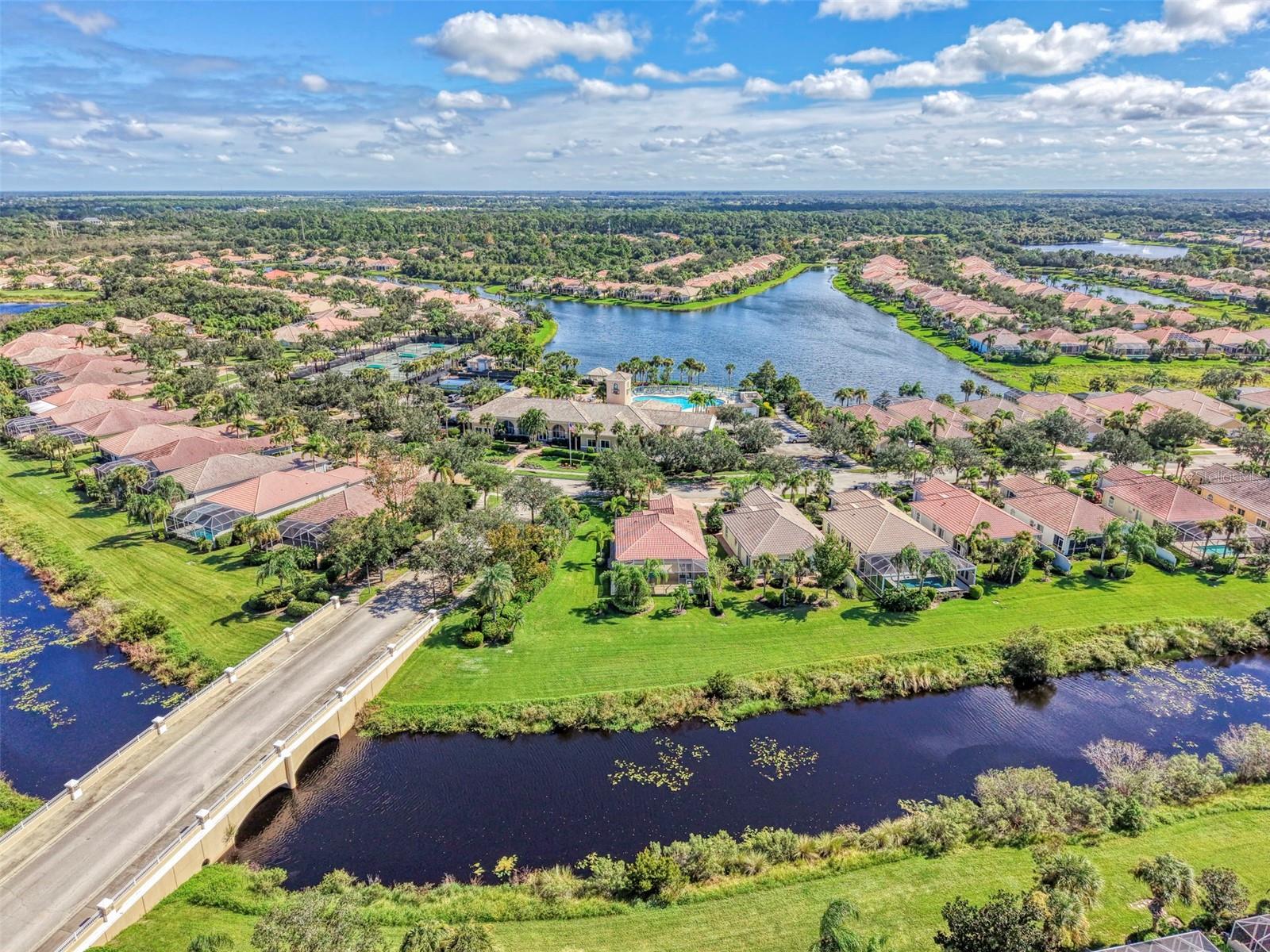 5882 BENEVENTO DRIVE, Sarasota, FL 34238