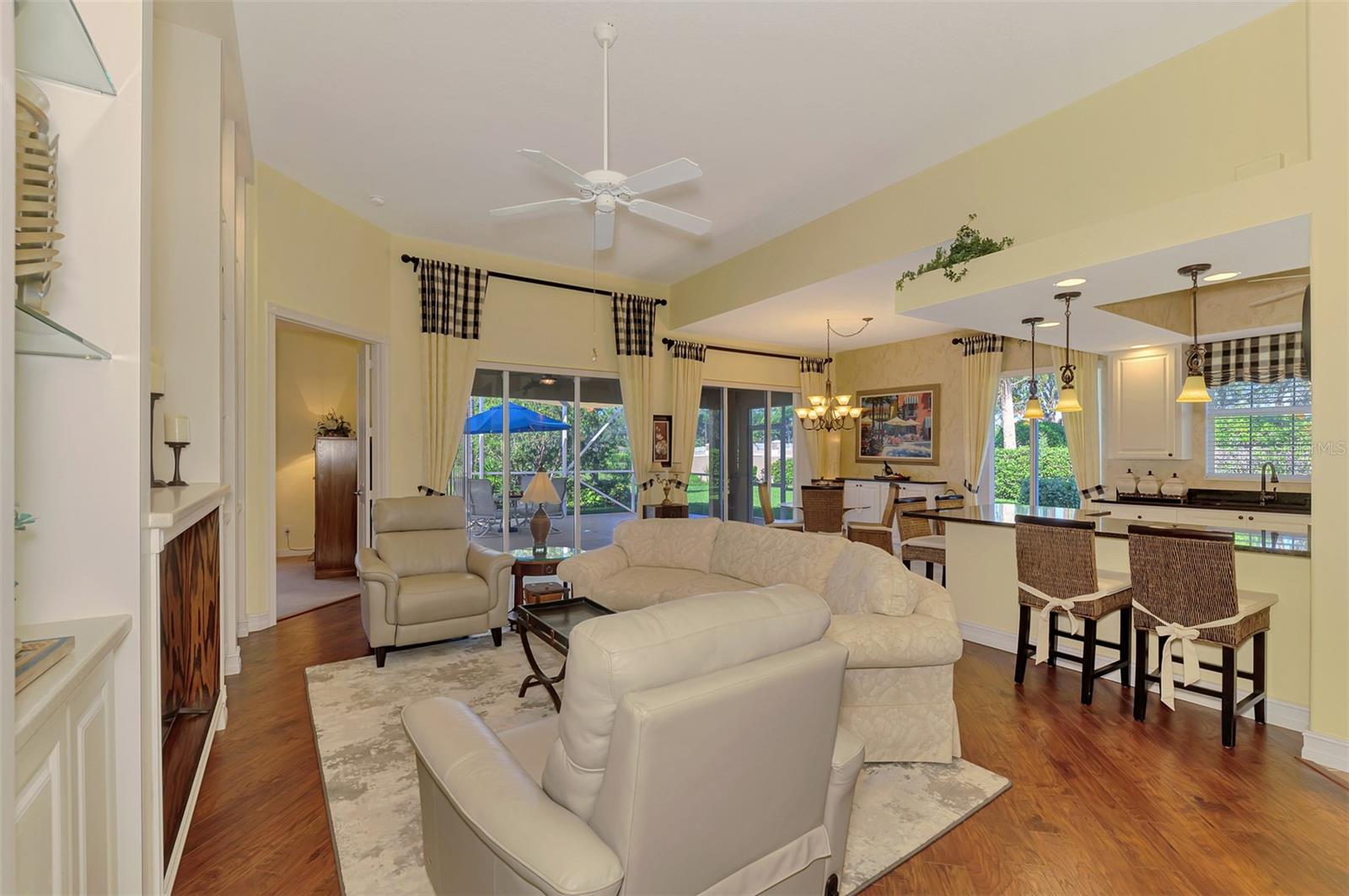 5882 BENEVENTO DRIVE, Sarasota, FL 34238