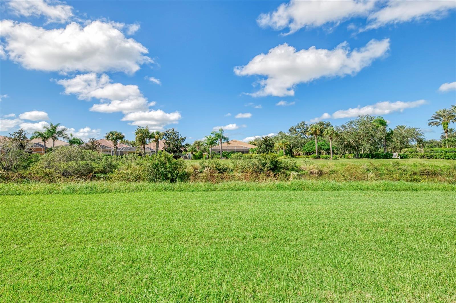 5882 BENEVENTO DRIVE, Sarasota, FL 34238