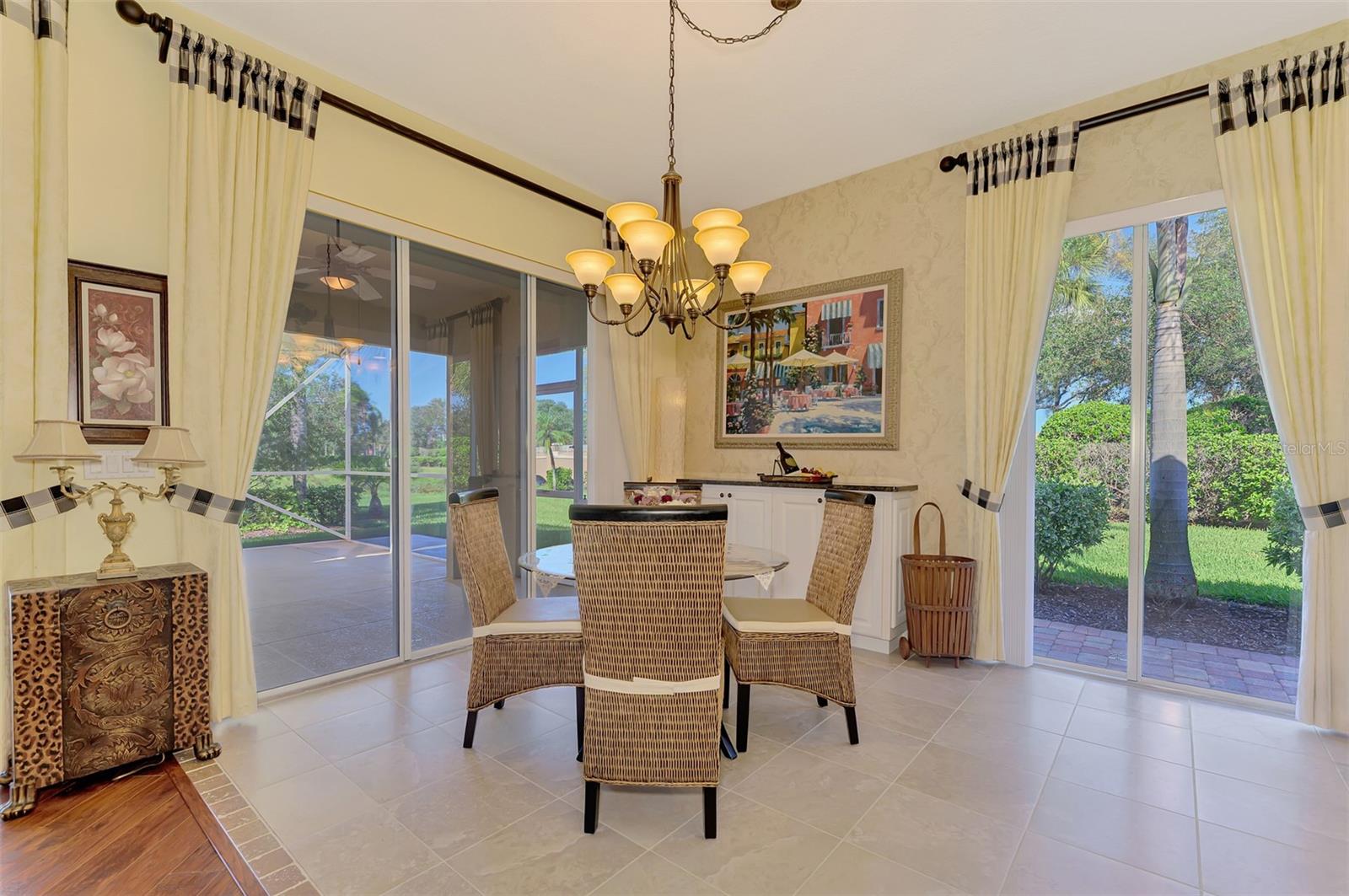 5882 BENEVENTO DRIVE, Sarasota, FL 34238
