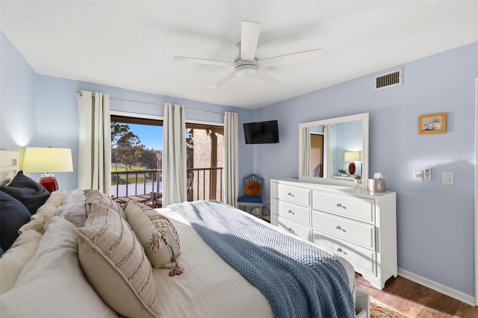 744 WHITE PINE TREE ROAD, #207, Venice, FL 34285