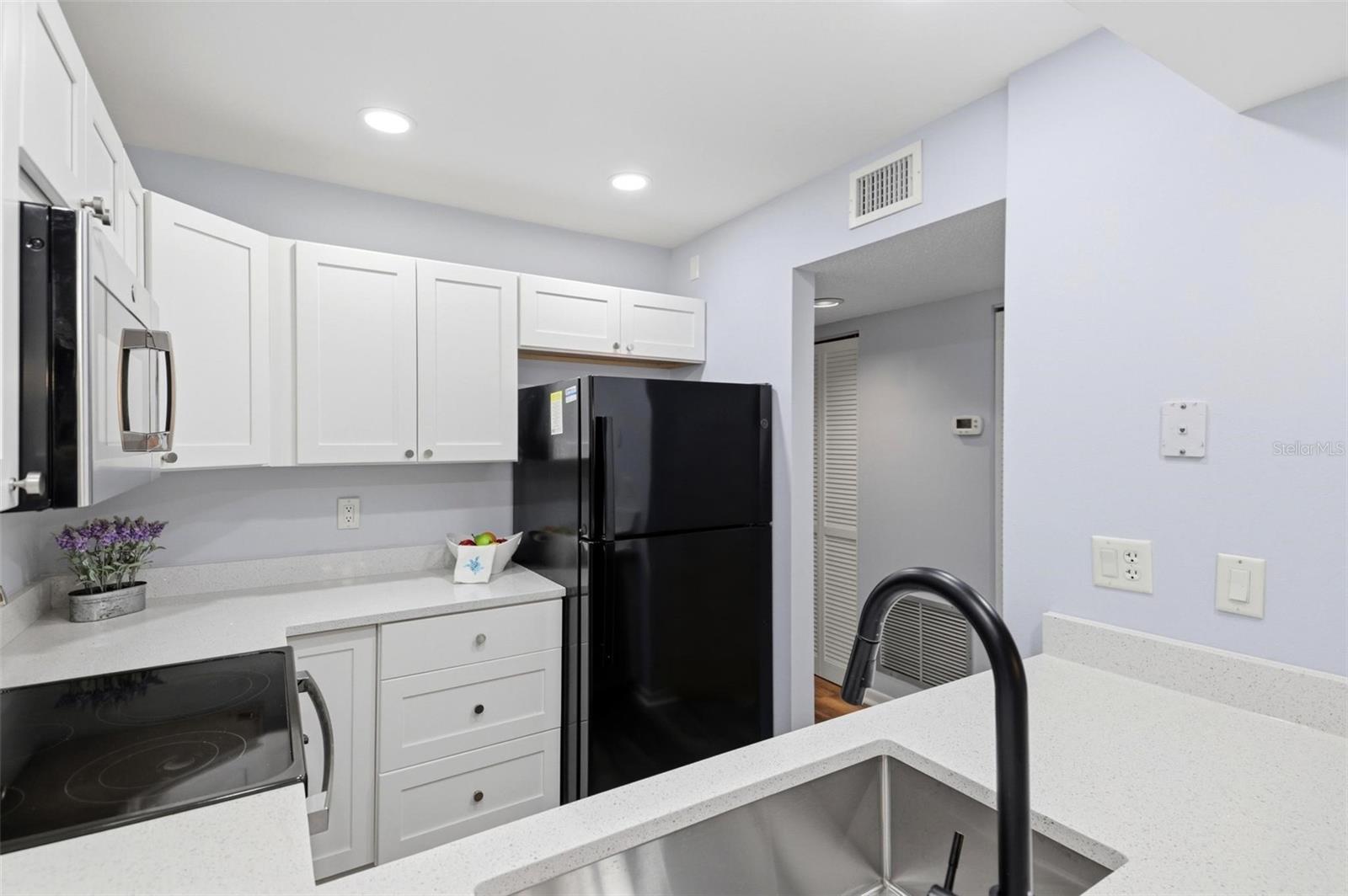 744 WHITE PINE TREE ROAD, #207, Venice, FL 34285