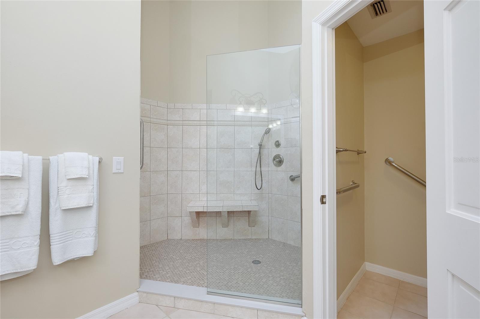 4356 CAMINO MADERA, Sarasota, FL 34238
