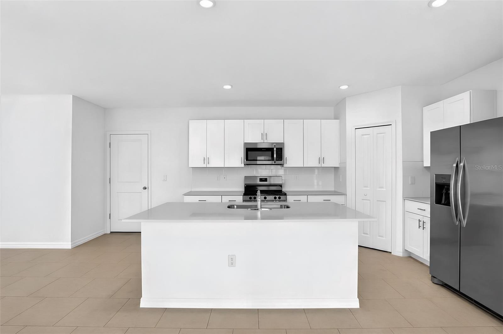 18051 MELLON STREET, Parrish, FL 34219