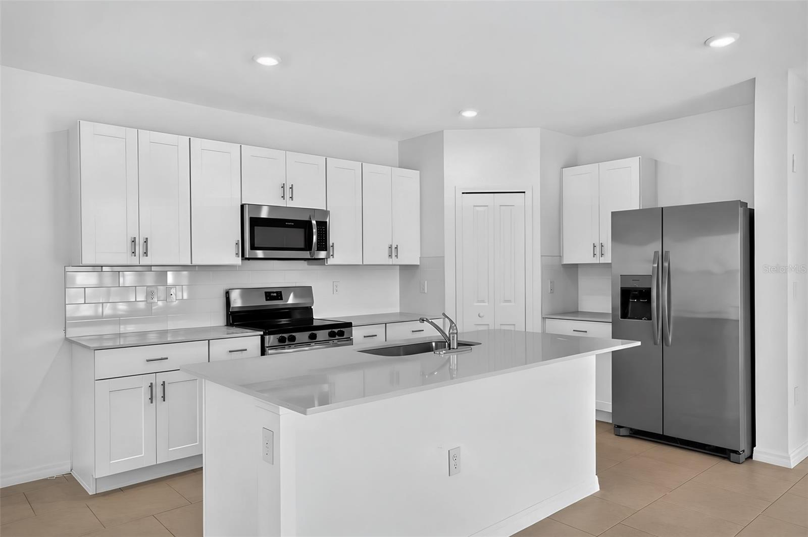 18051 MELLON STREET, Parrish, FL 34219